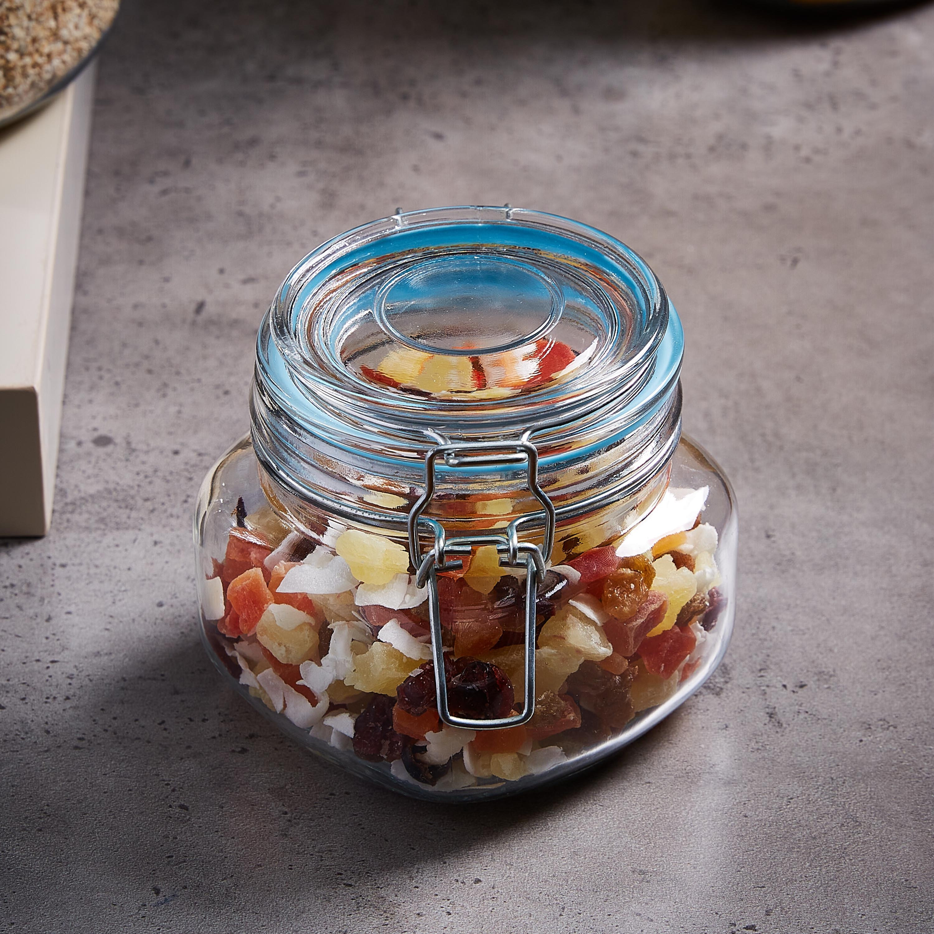 حاوية زجاجيّة مربّعة بمشبك إغلاق - 500 مل-hbxhomeware-hbxkitchen-image-1