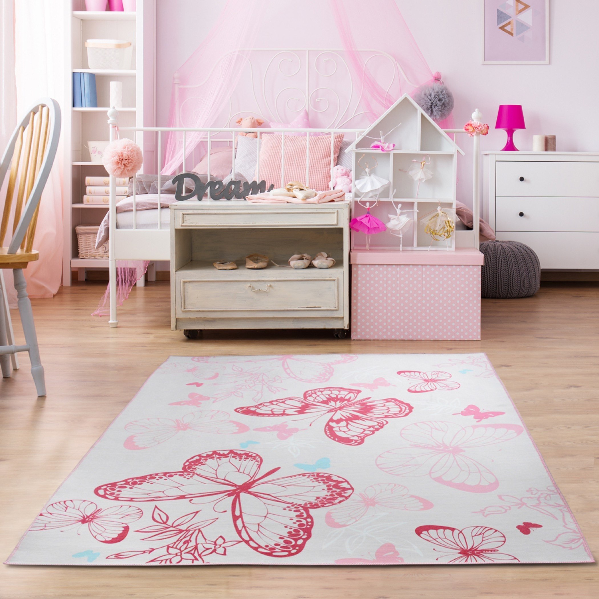 سجادة بطبعات فراشة - 120x160 سم-hbxhomeware-hbxkidsandyouth-image-1