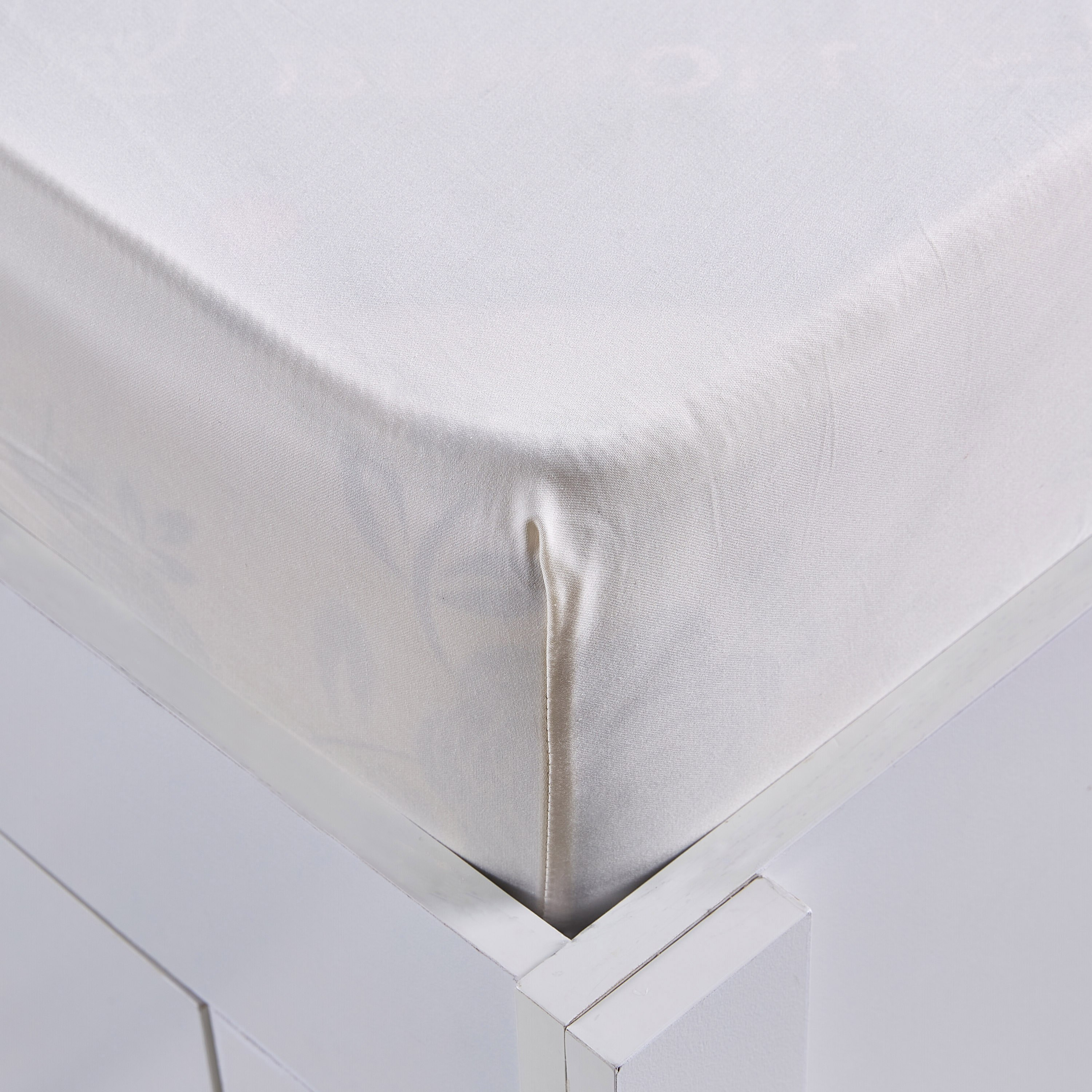 شرشف مطّاطي فردي قابل لتمدد من نوفا - 90x200 سم-hbxhomeware-bedding-fittedsheets-image-3