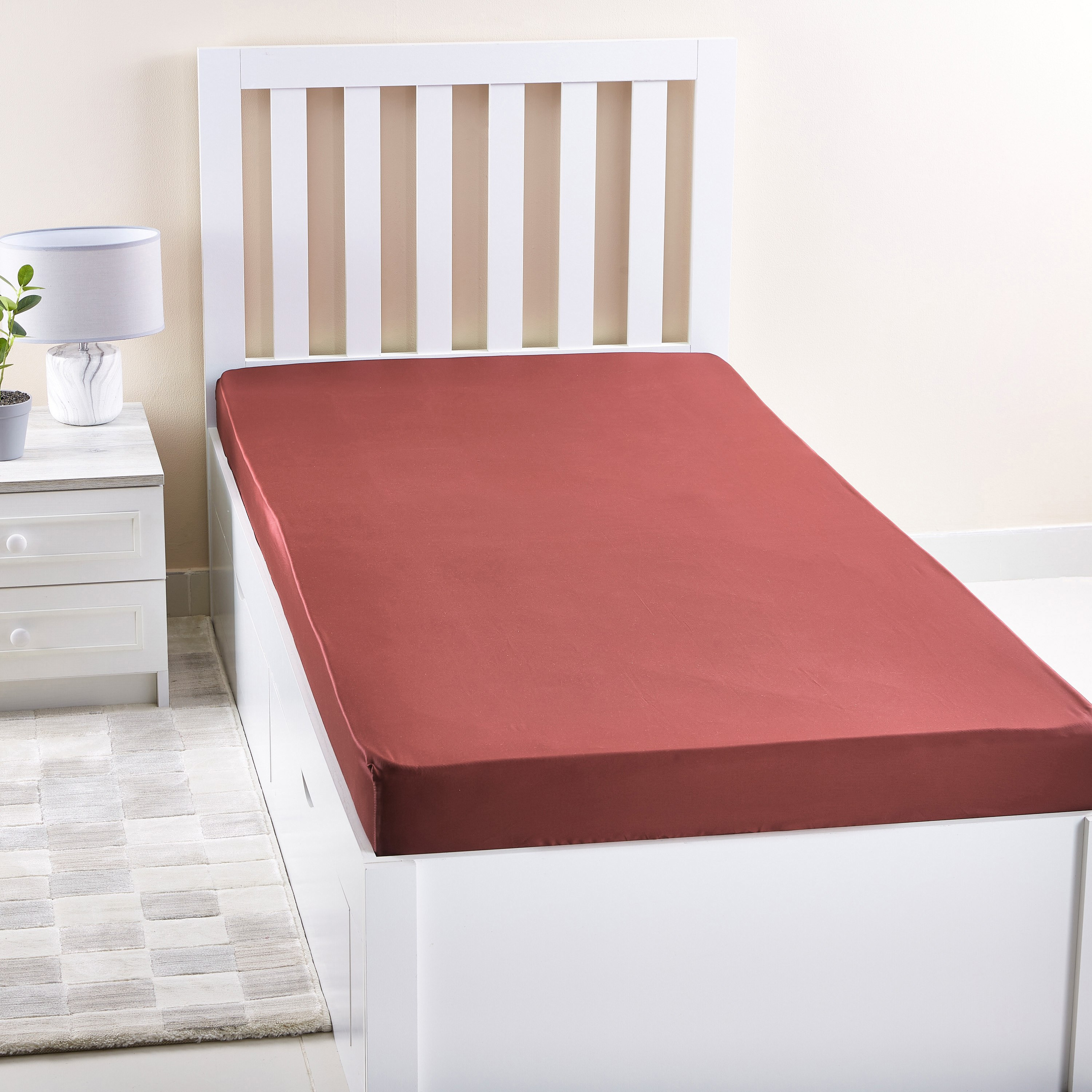 شرشف مطّاطي مقاس فردي قابل لتمدد من نوفا - 90x200 سم-hbxhomeware-hbxbedroom-image-1
