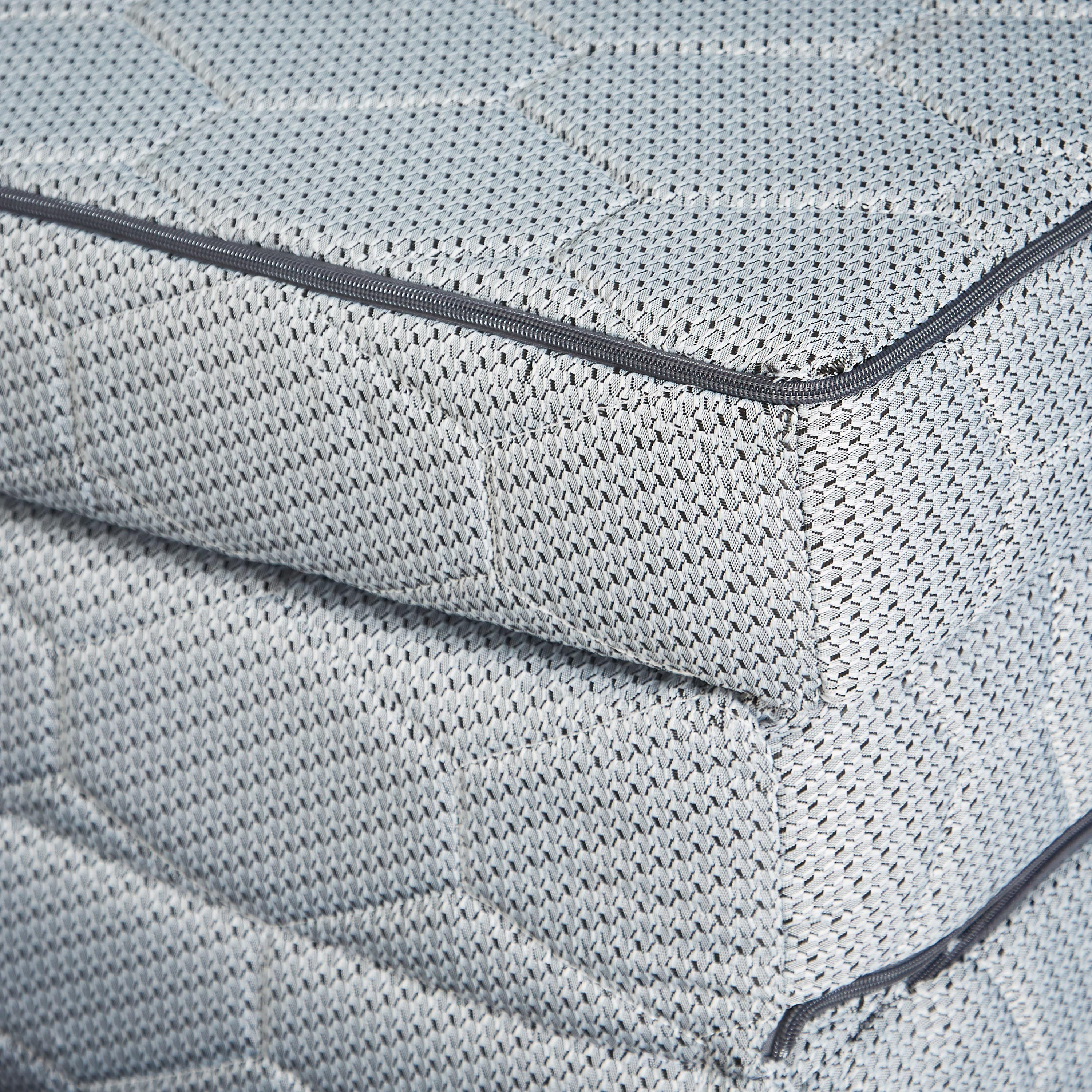 مرتبة إسفنج فردية للسفر والضيوف بطية ثلاثيّة من بريستو - 90x190x10 سم-hbxfurniture-bedroom-mattresses-single-image-6