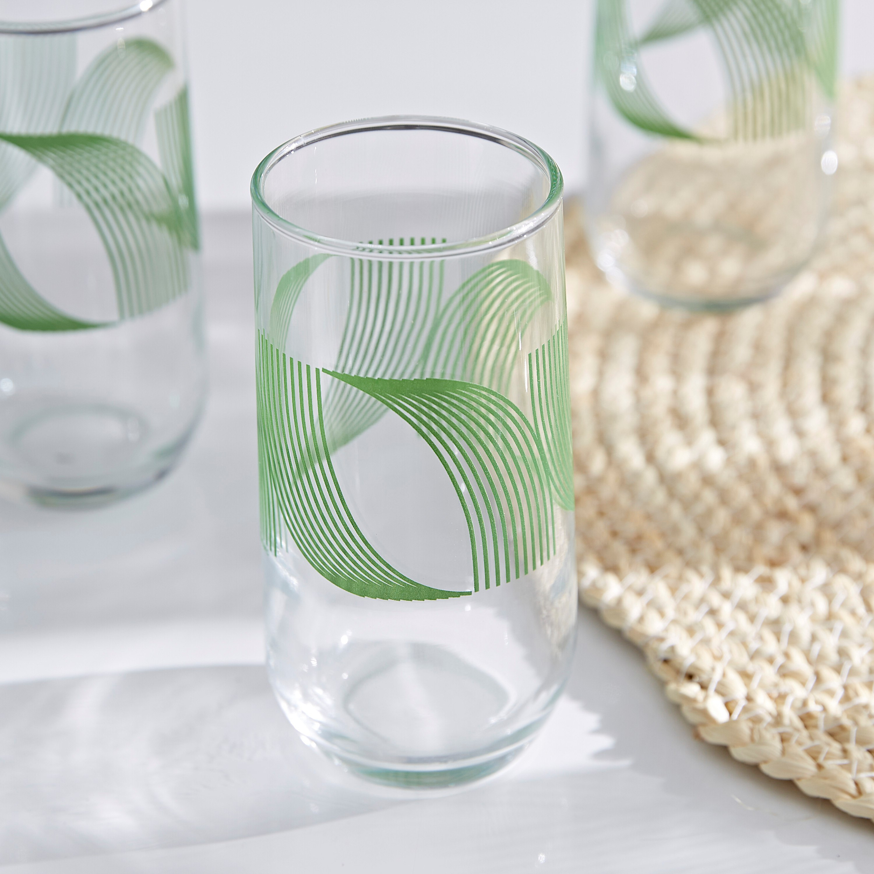 طقم أواني شرب مع إبريق باهامس من لومينارك - 7 قطع-hbxhomeware-diningandtabletop-jugs-image-4