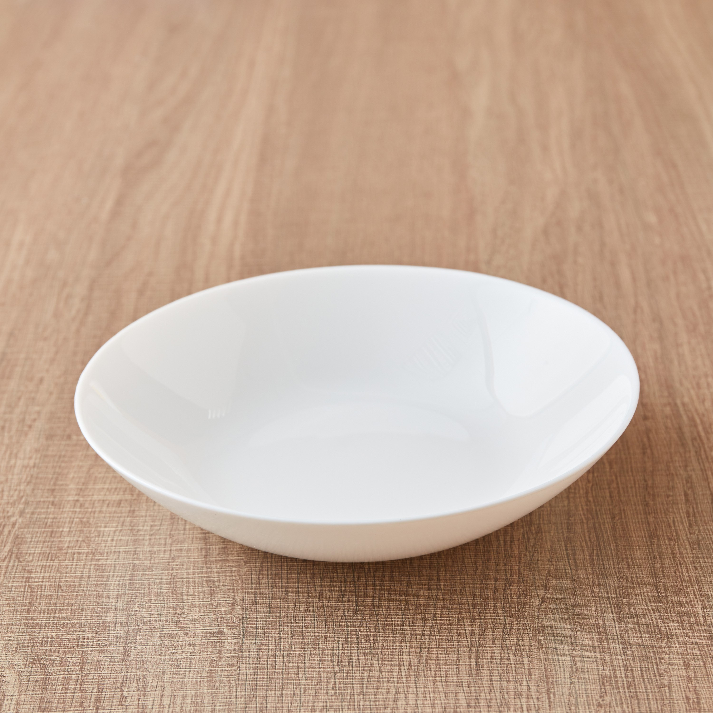 Luminarc Opalware Soup Plate - 20 cm-hbxdecorandfurnishings-tabletop-crockery-image-1