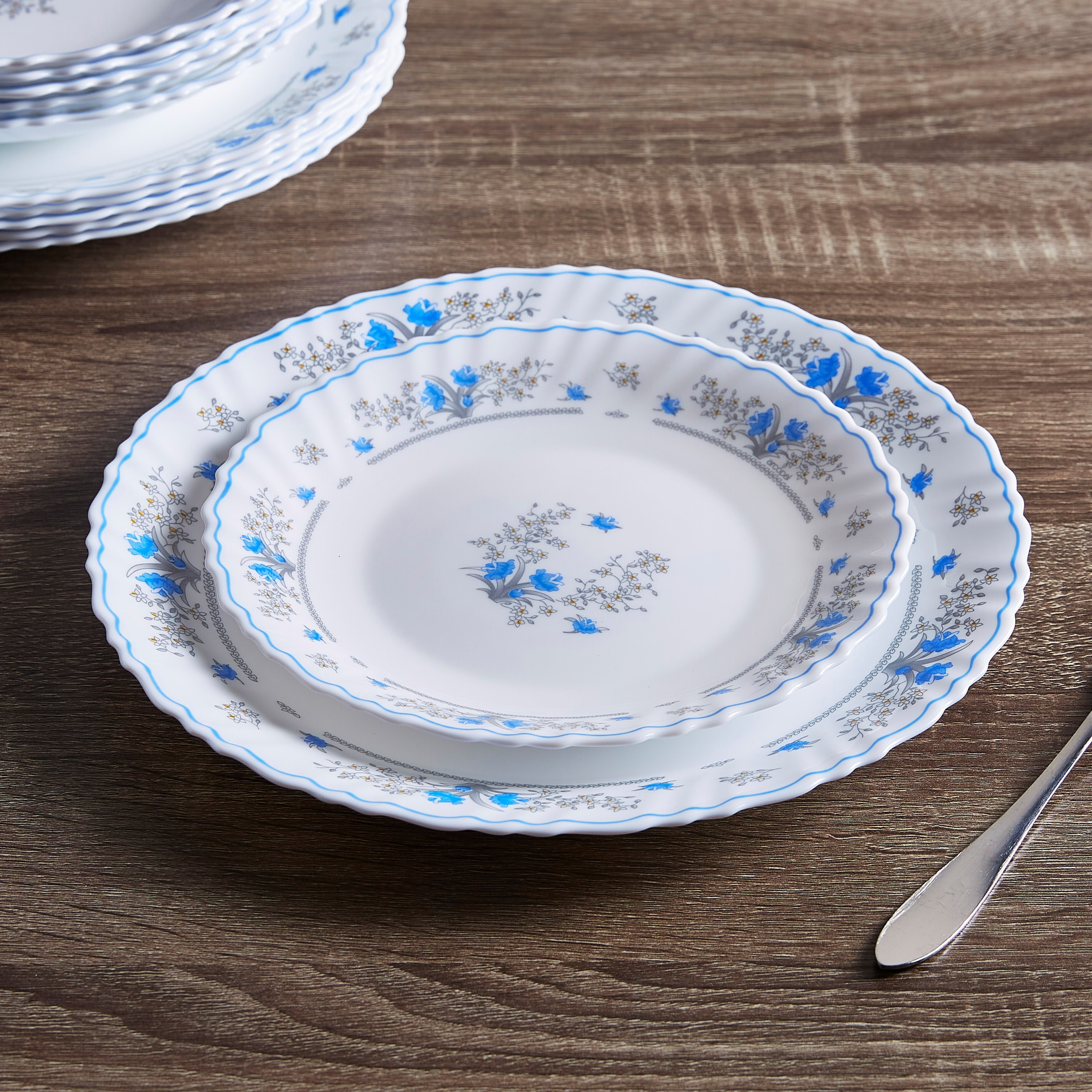 طقم مستلزمات المائدة من رومانتيك - 19 قطعة-hbxhomeware-hbxkitchen-image-3