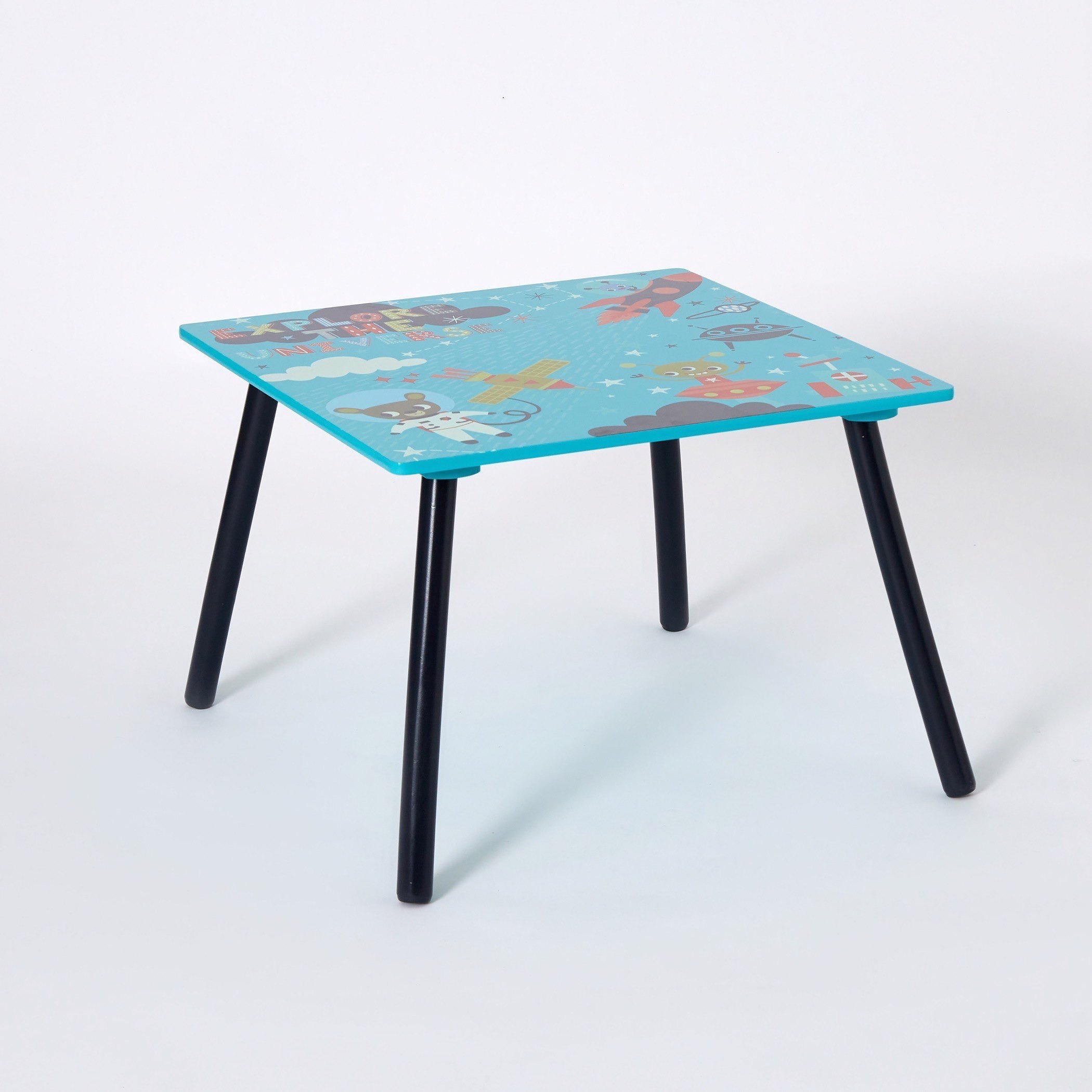 طاولة للأطفال مع كرسيين من سبيس بوي-hbxkidsandyouth-playroom-tablesandchairs-image-8