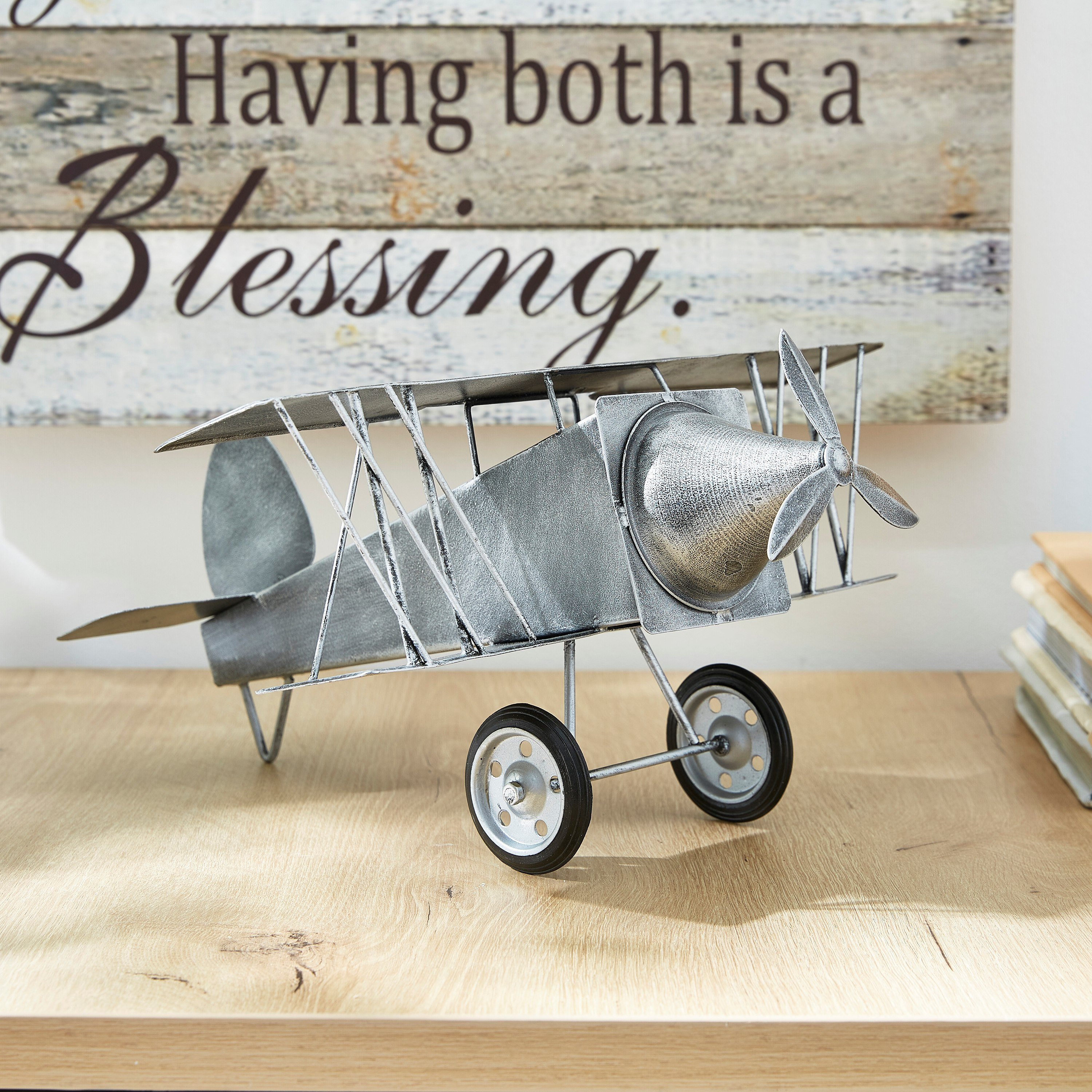 طائرة ديكور معدنية معتّقة - زهارا-hbxhomeware-homedecor-figurinesandornaments-image-1