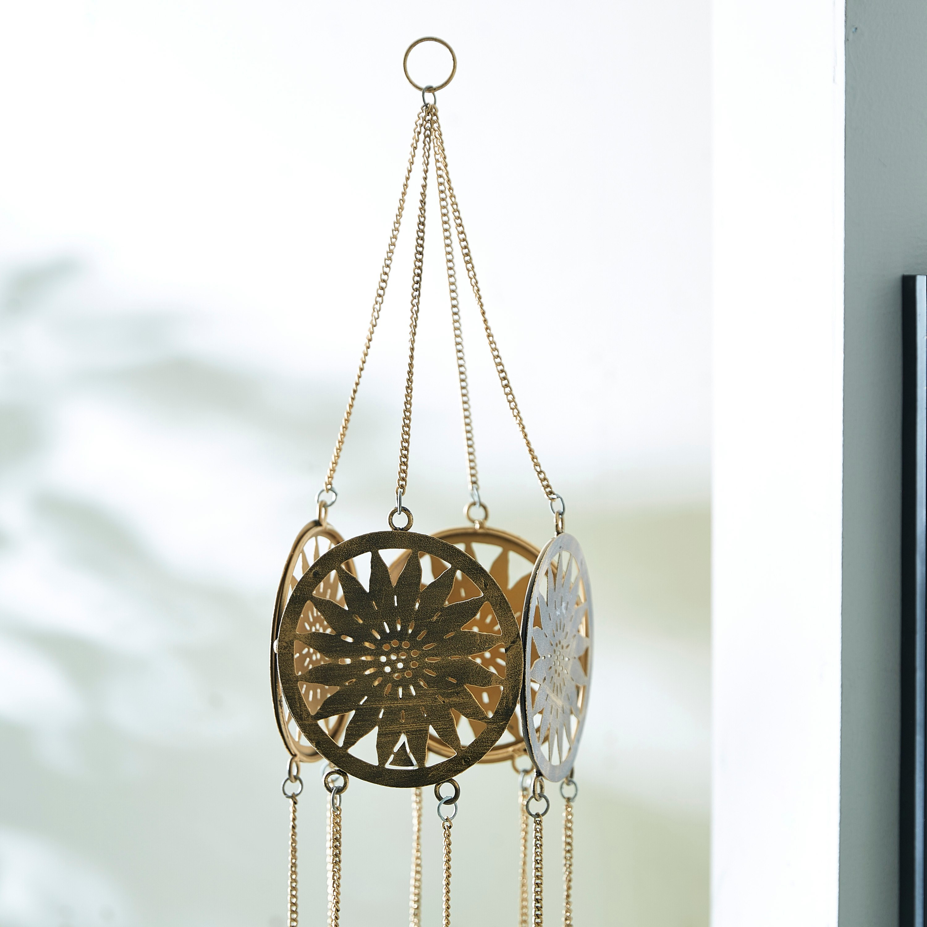 قطعة ديكور معدنية بتصميم طيور في حلقة زهرة - زهارا-hbxhomeware-homedecor-figurinesandornaments-image-2