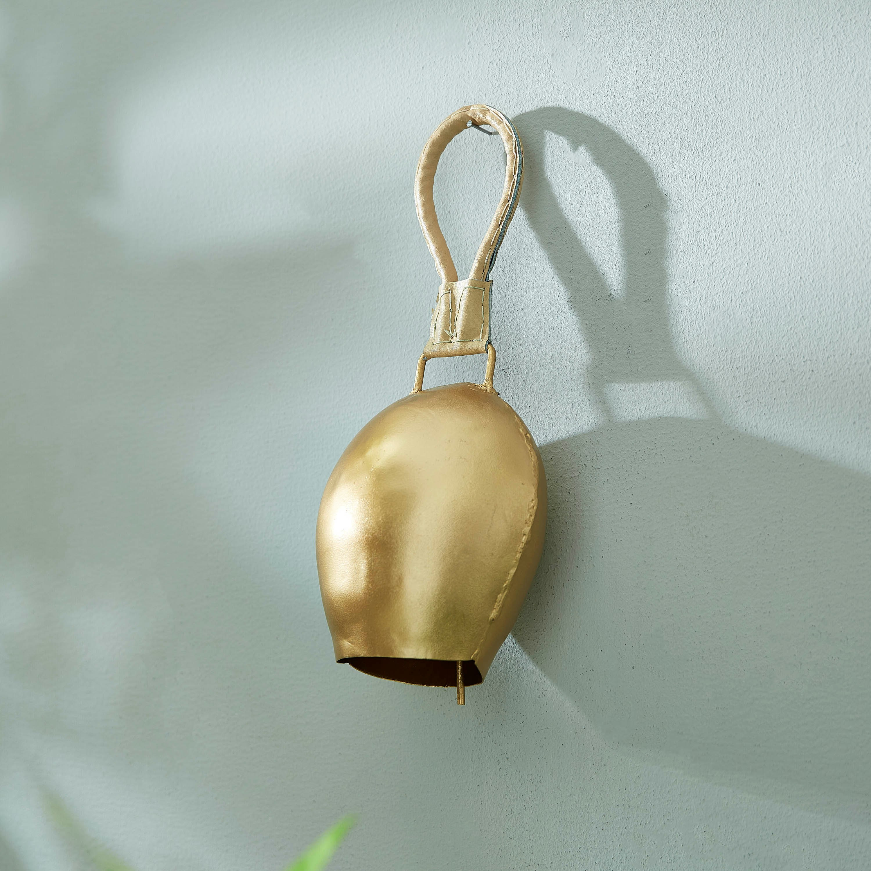جرس دائري معدني من زهارا-hbxhomeware-homedecor-figurinesandornaments-image-1