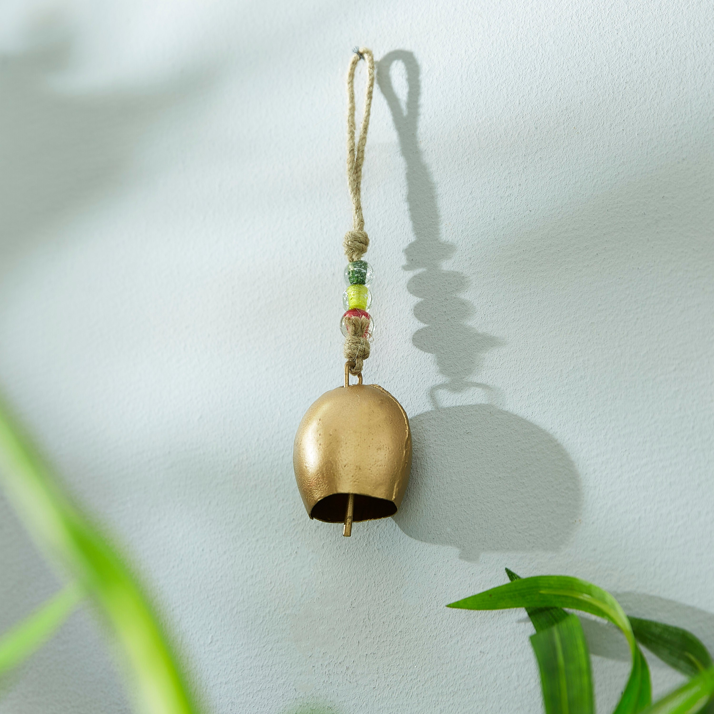 جرس دائري معدني من زهارا-hbxhomeware-homedecor-figurinesandornaments-image-1