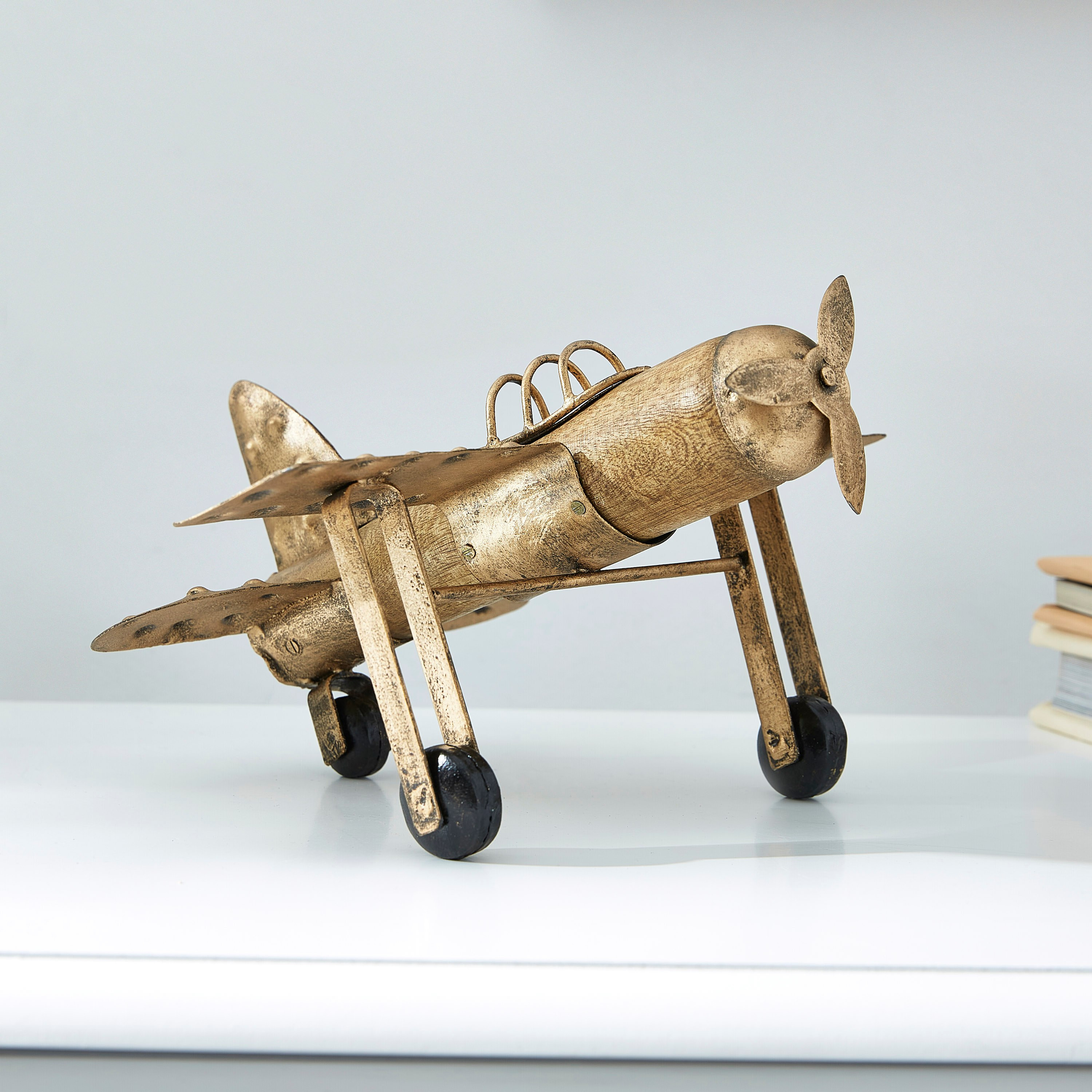 طائرة ديكور معدنية - زهارا-hbxhomeware-homedecor-figurinesandornaments-image-1