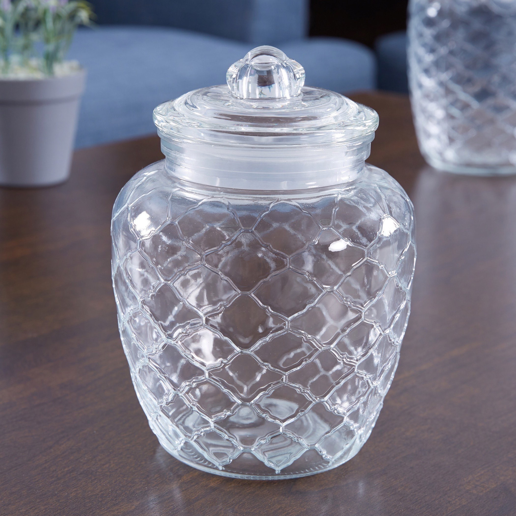 جرّة زجاجيّة بارزة الملمس بغطاء - 2 لتر-hbxhomeware-hbxkitchen-image-1