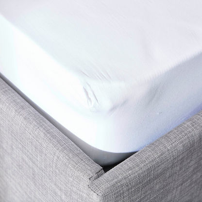 Wellington Solid Cotton Super King Fitted Sheet - 200x200 cms
