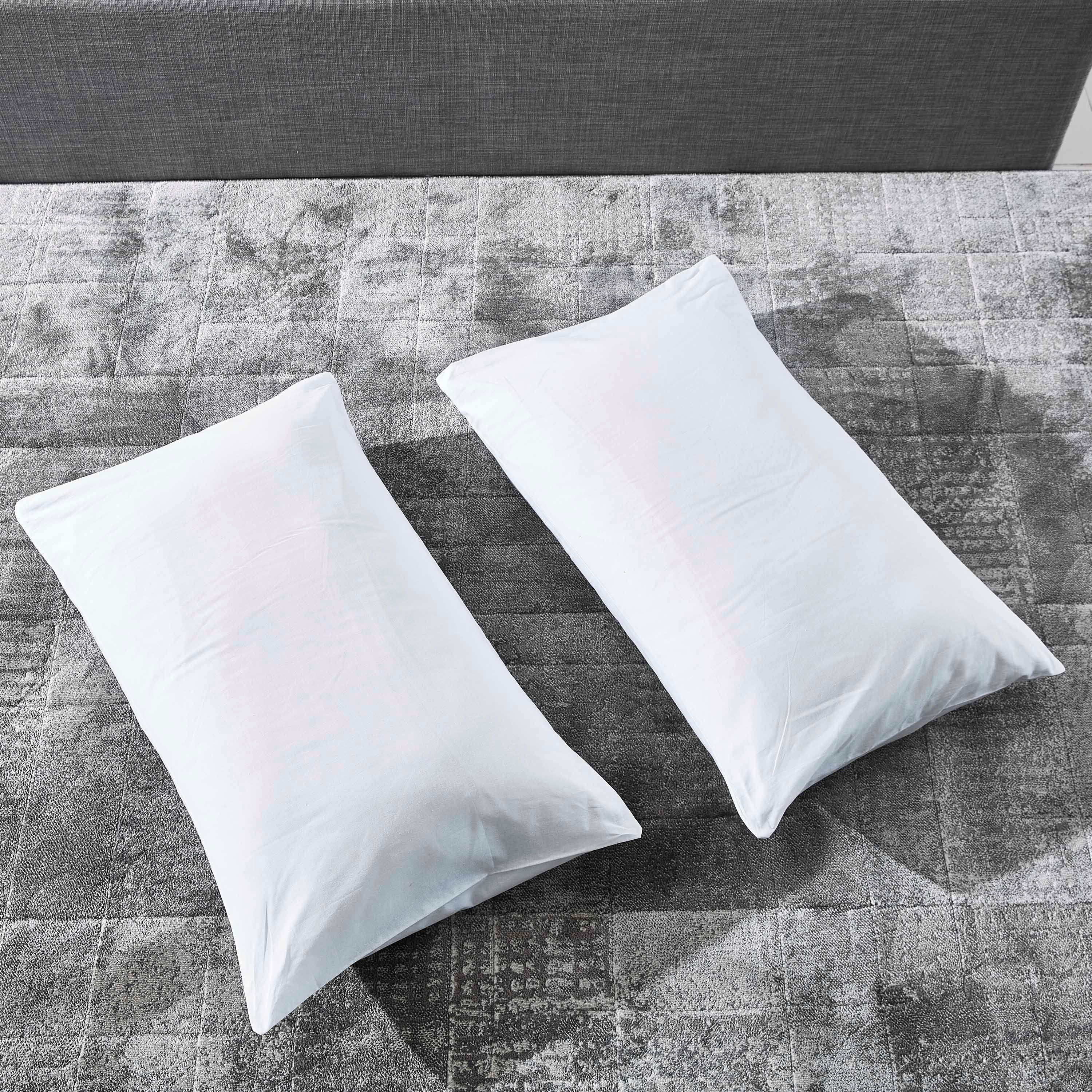 طقم غطاء وسادة قطني سادة من قطعتين من ويلينجتون- 50x75 سم-hbxhomeware-hbxbedroom-image-1