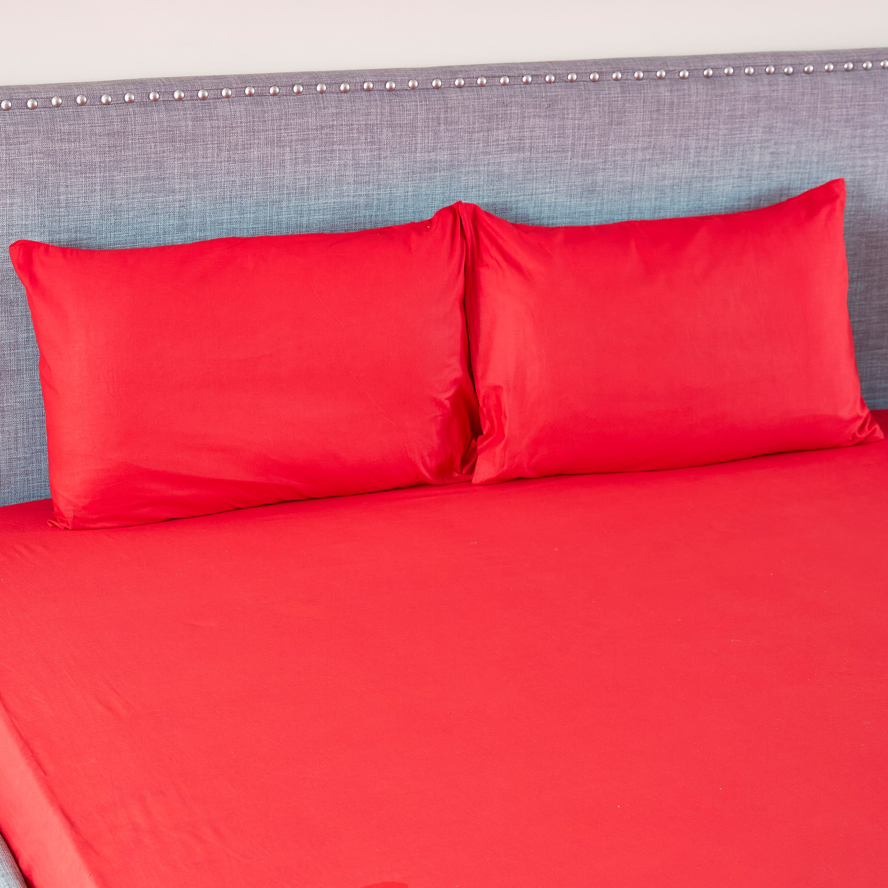 طقم غطاء وسادة قطن سادة قطعتين من ويلينجتون- 50x75 سم-hbxhomeware-hbxbedroom-image-1