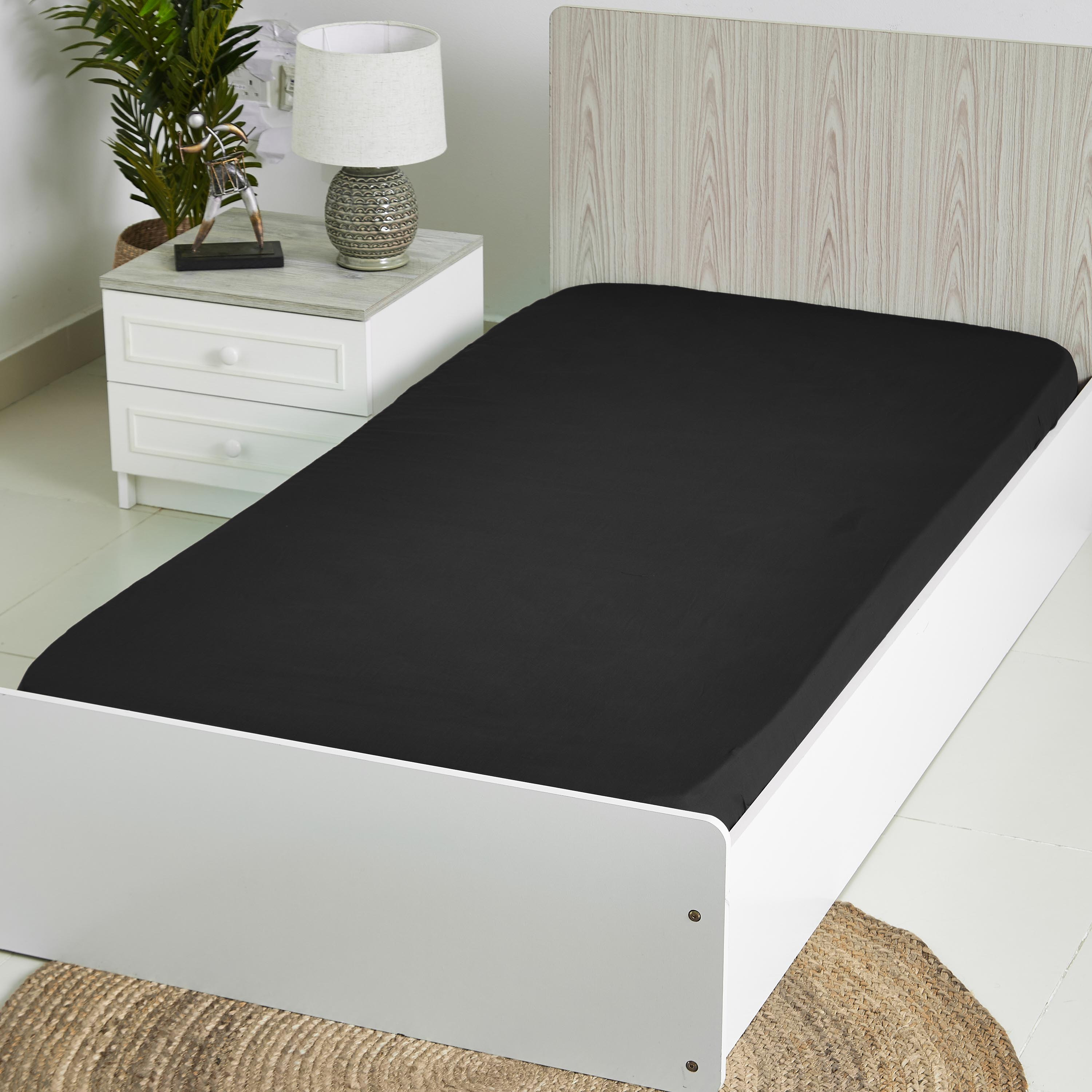 شرشف مطاطي فردي قطني سادة من ويلينجتون - 90x200 سم-hbxhomeware-hbxbedroom-image-1