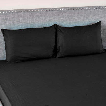 Wellington 2-Piece Solid Cotton Pillow Cover Set - 50x75 cms