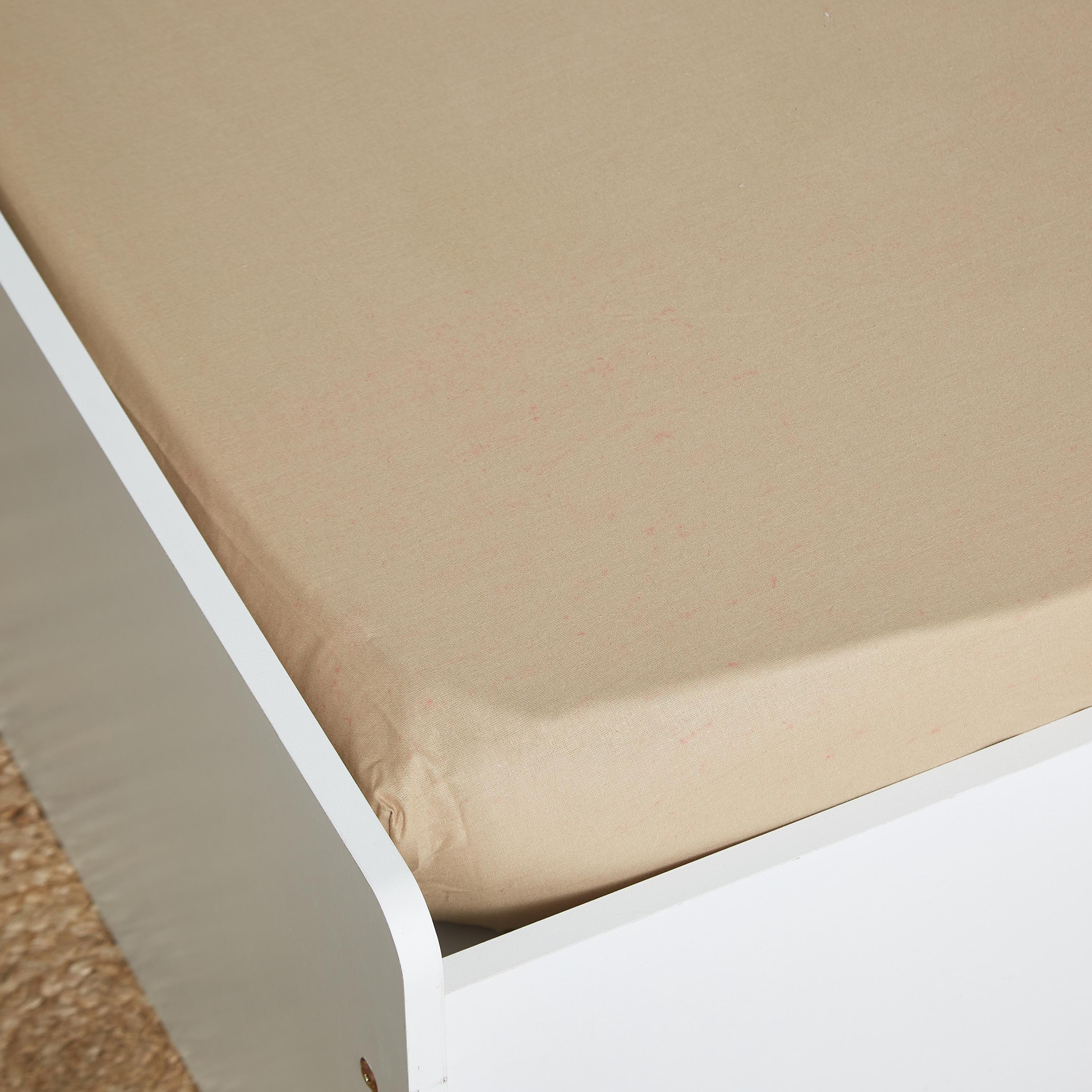 شرشف مطاطي فردي قطني سادة من ويلينجتون - 90x200 سم-hbxhomeware-hbxbedroom-image-3