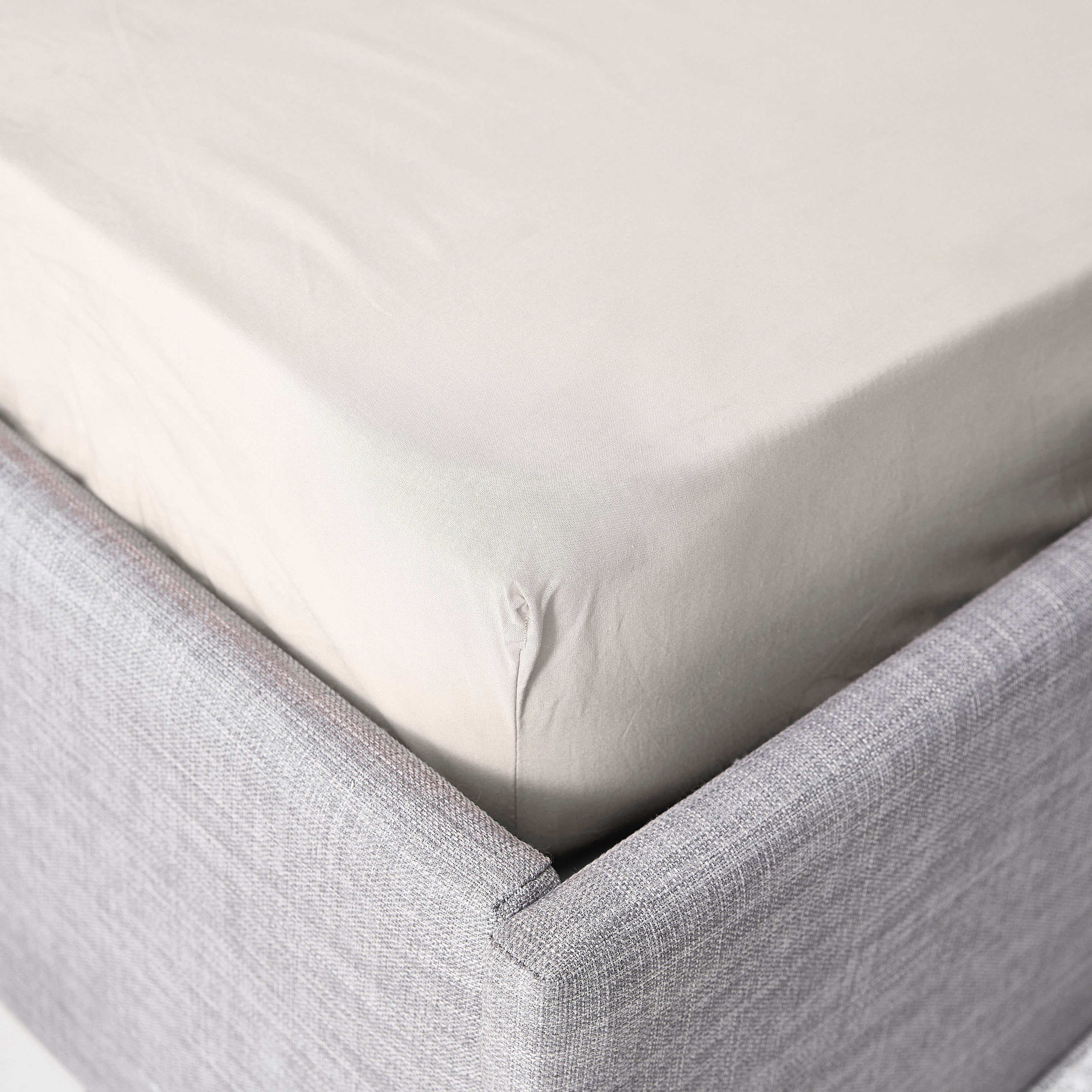 شرشف مطاطي سوبر كينج قطن سادة من ويلينجتون - 200x200  سم-hbxhomeware-hbxbedroom-image-2