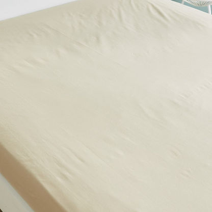 Wellington Solid Cotton King Flat Sheet - 240x260 cms