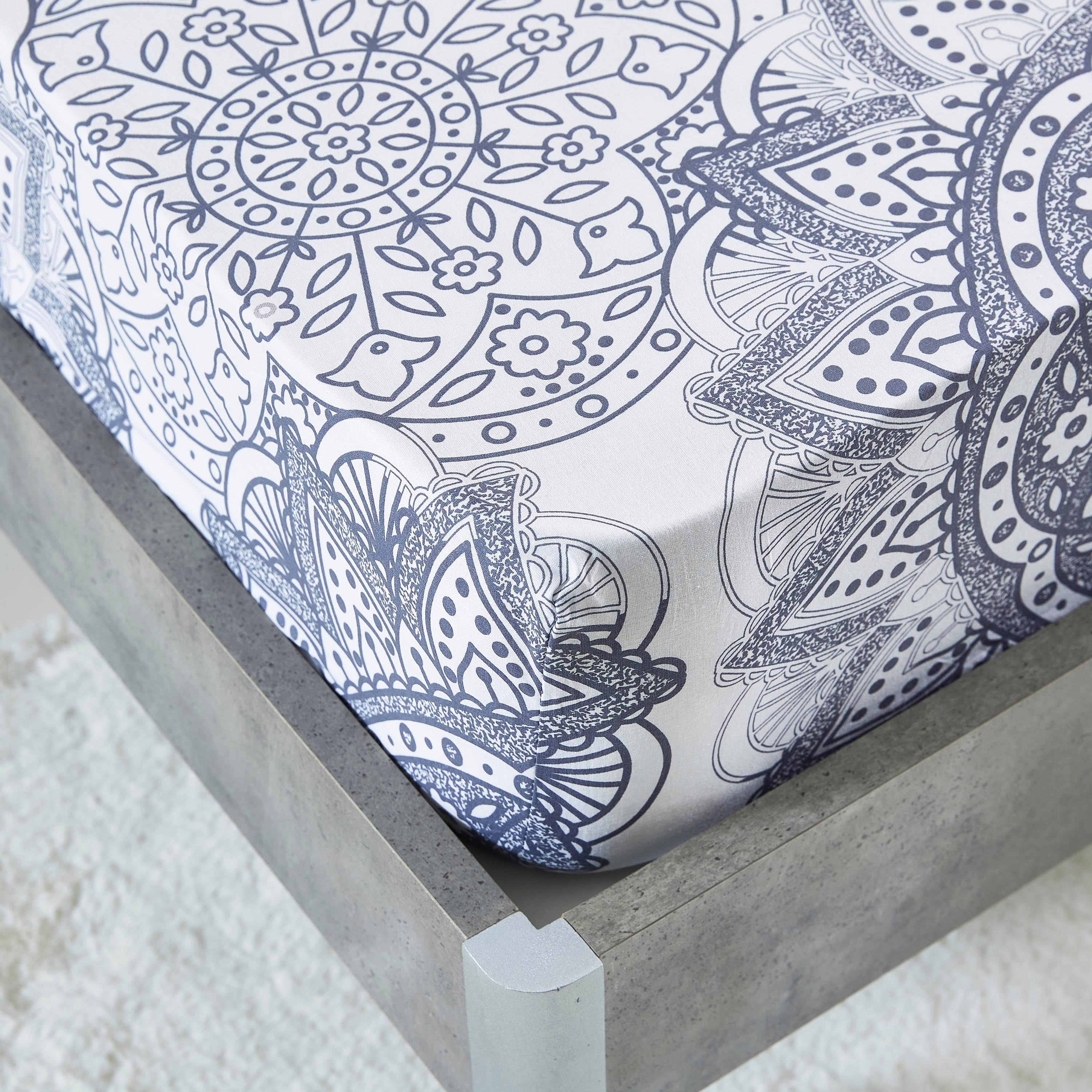 شرشف مطّاطي قطني مقاس مزدوج بطبعات من ميداليان - 120x200 سم-hbxhomeware-hbxbedroom-image-4