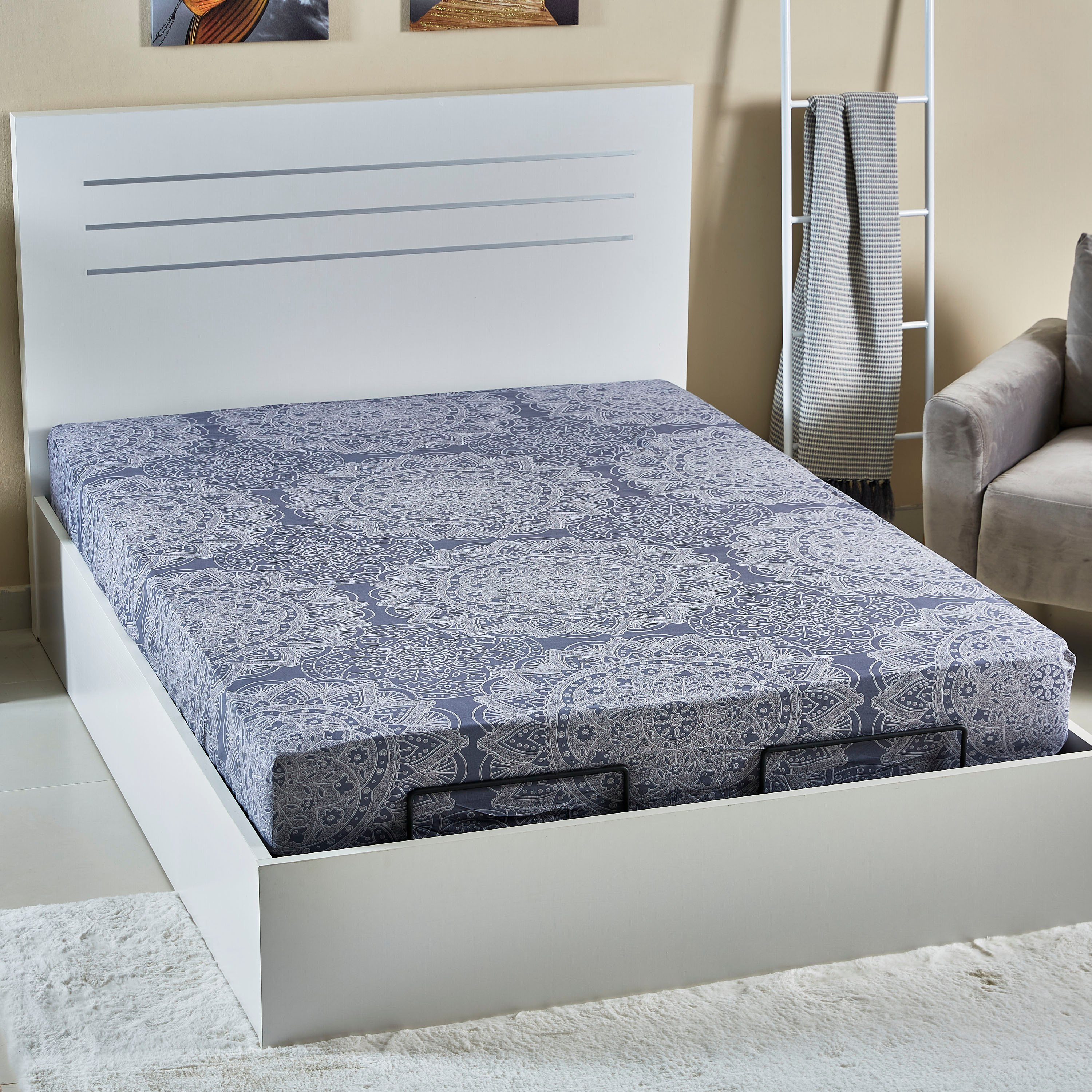 شرشف مطّاطي كوين قطني بطبعات منقوشة - 150X200 سم-hbxhomeware-hbxbedroom-image-1