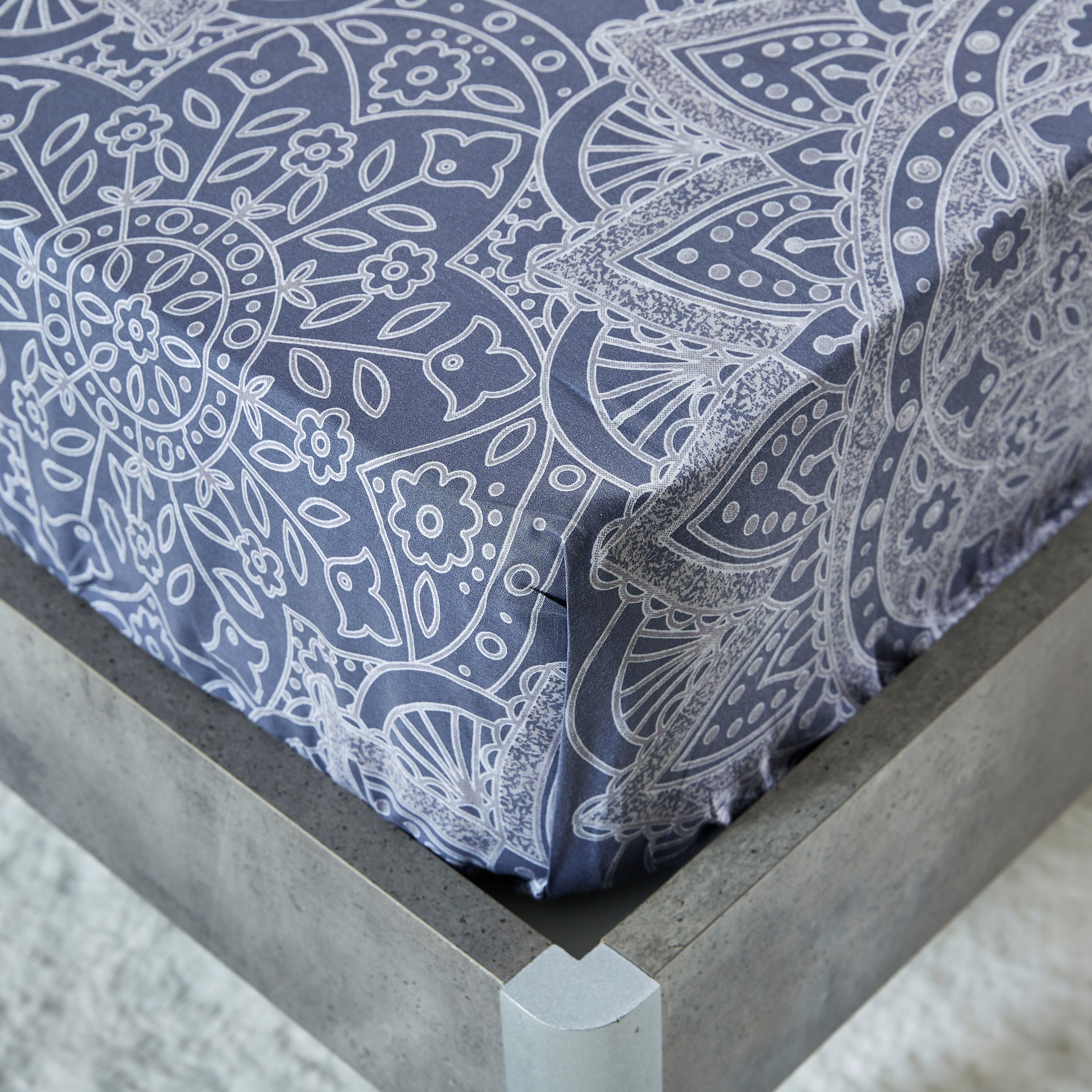 شرشف مسطّح مزدوج قطني بطبعات منقوشة - 170x260 سم-hbxhomeware-hbxbedroom-image-4