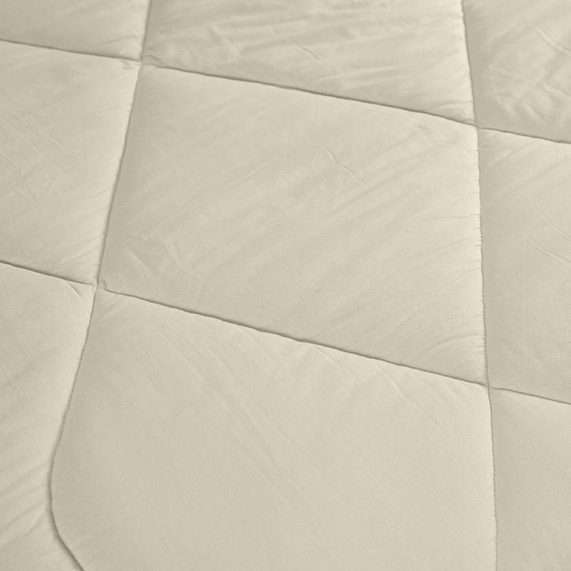 Wellington 3-Piece Solid Cotton Super King Comforter Set - 240x240 cm-Comforter Sets-image-3