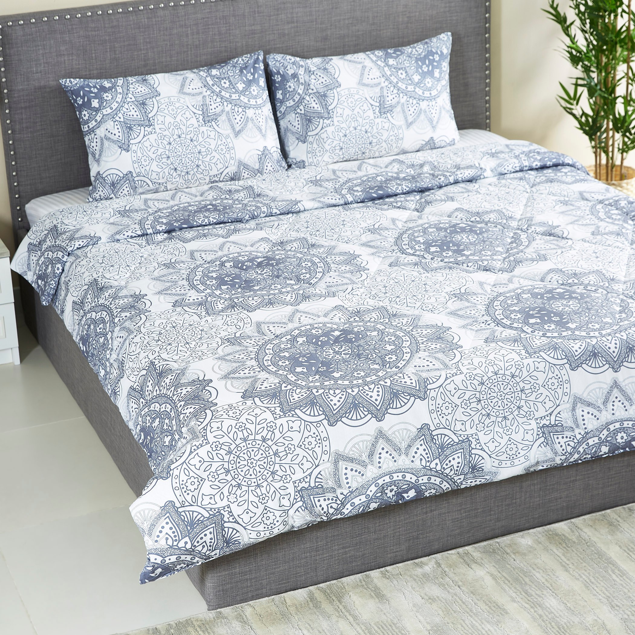 طقم لحاف سوبر كينج قطن 3 قطع بطبعات منقوشة - 240x240 سم-hbxhomeware-hbxdecorandfurnishings-image-2