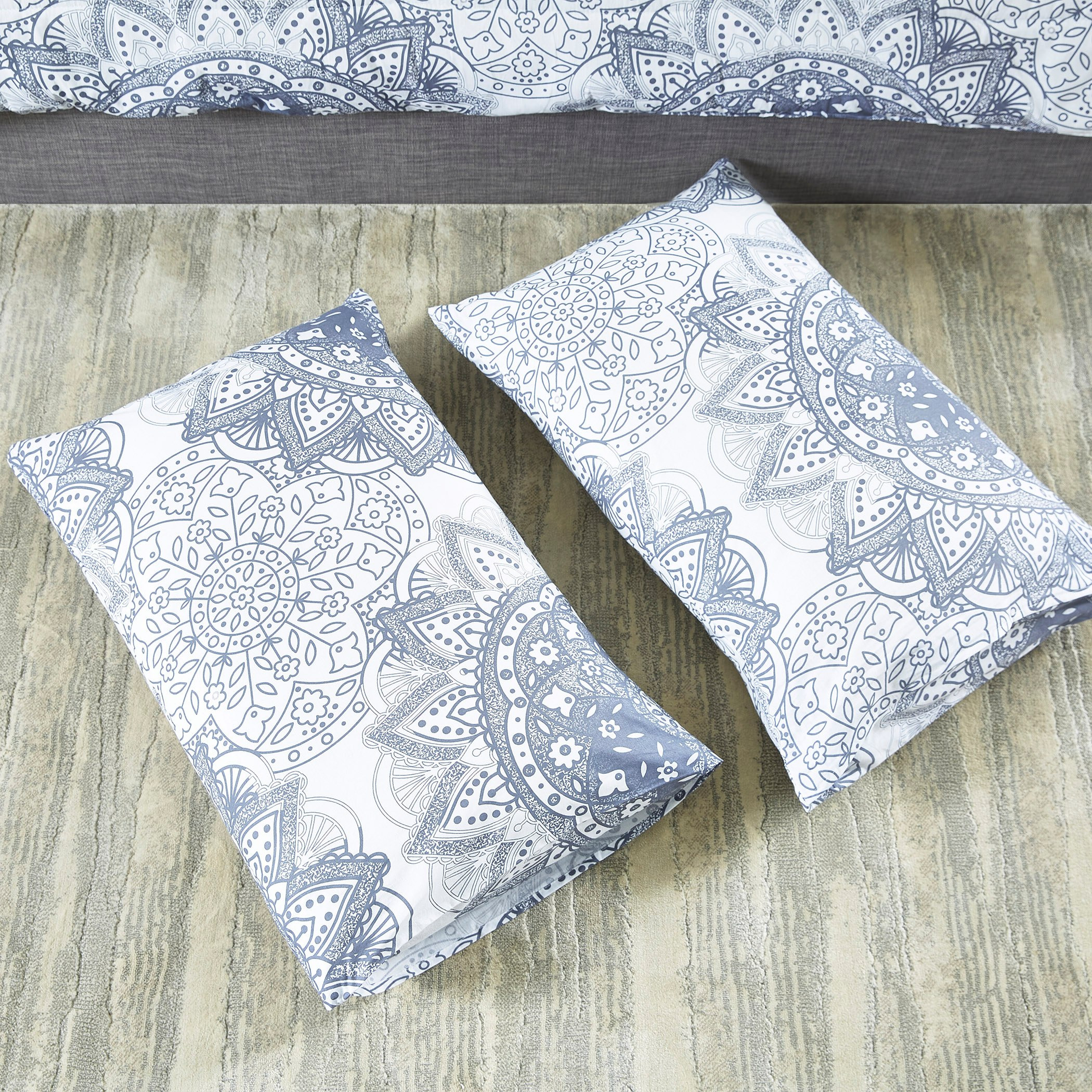 طقم لحاف سوبر كينج قطن 3 قطع بطبعات منقوشة - 240x240 سم-hbxhomeware-hbxdecorandfurnishings-image-4