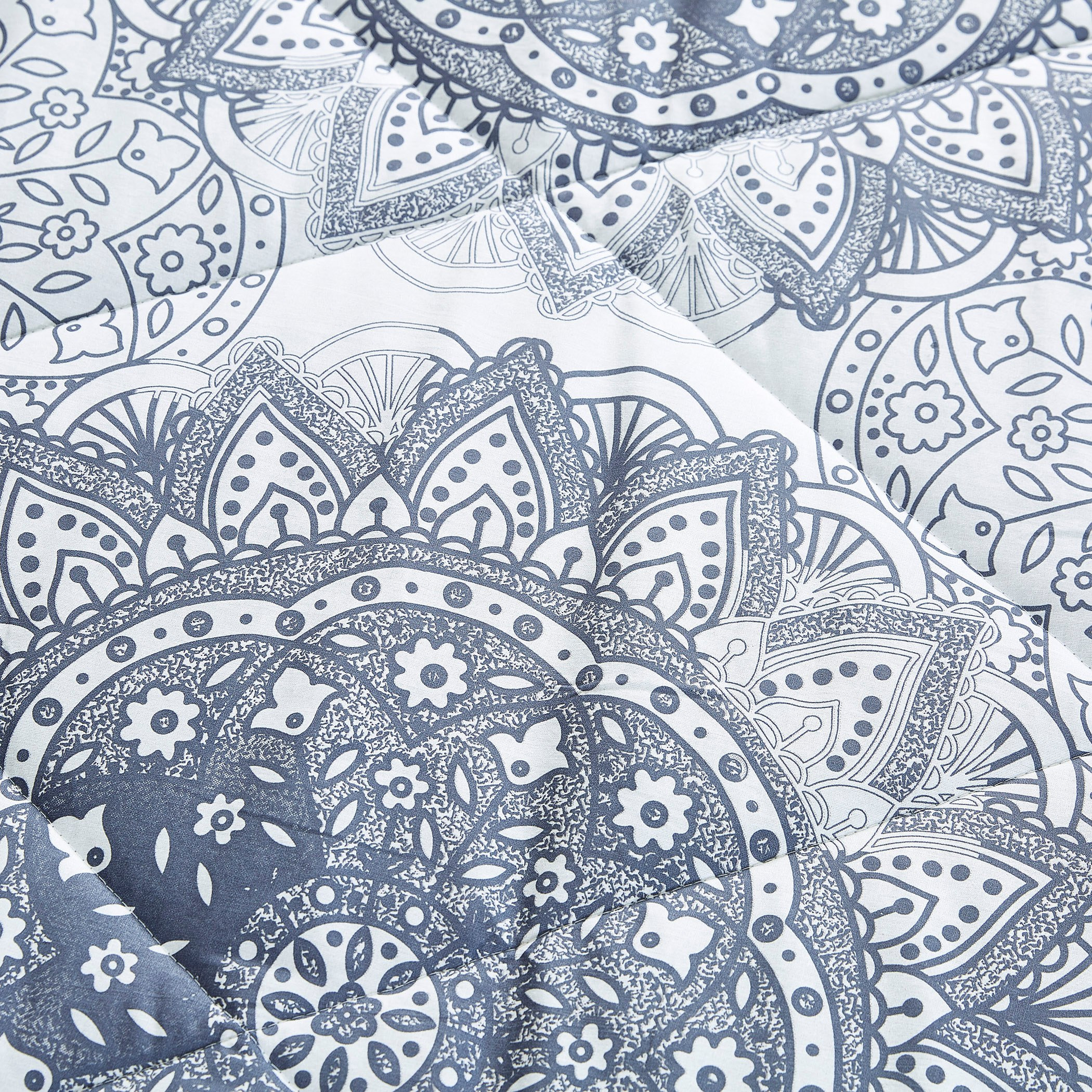 طقم لحاف سوبر كينج قطن 3 قطع بطبعات منقوشة - 240x240 سم-hbxhomeware-hbxdecorandfurnishings-image-5