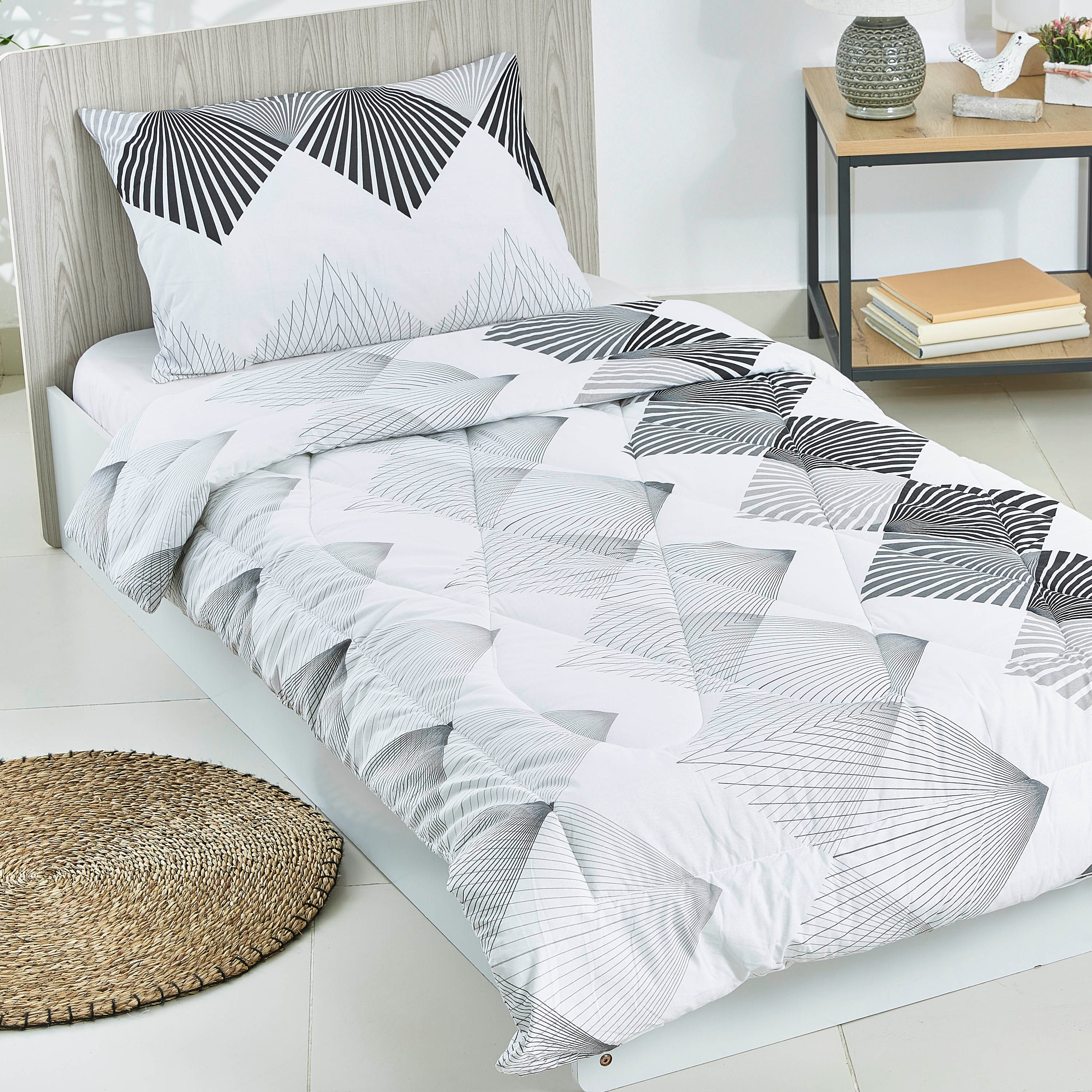 طقم لحاف فردي قطن قطعتين بطبعات - 135x220 سم - صان رايز-hbxhomeware-hbxdecorandfurnishings-image-1