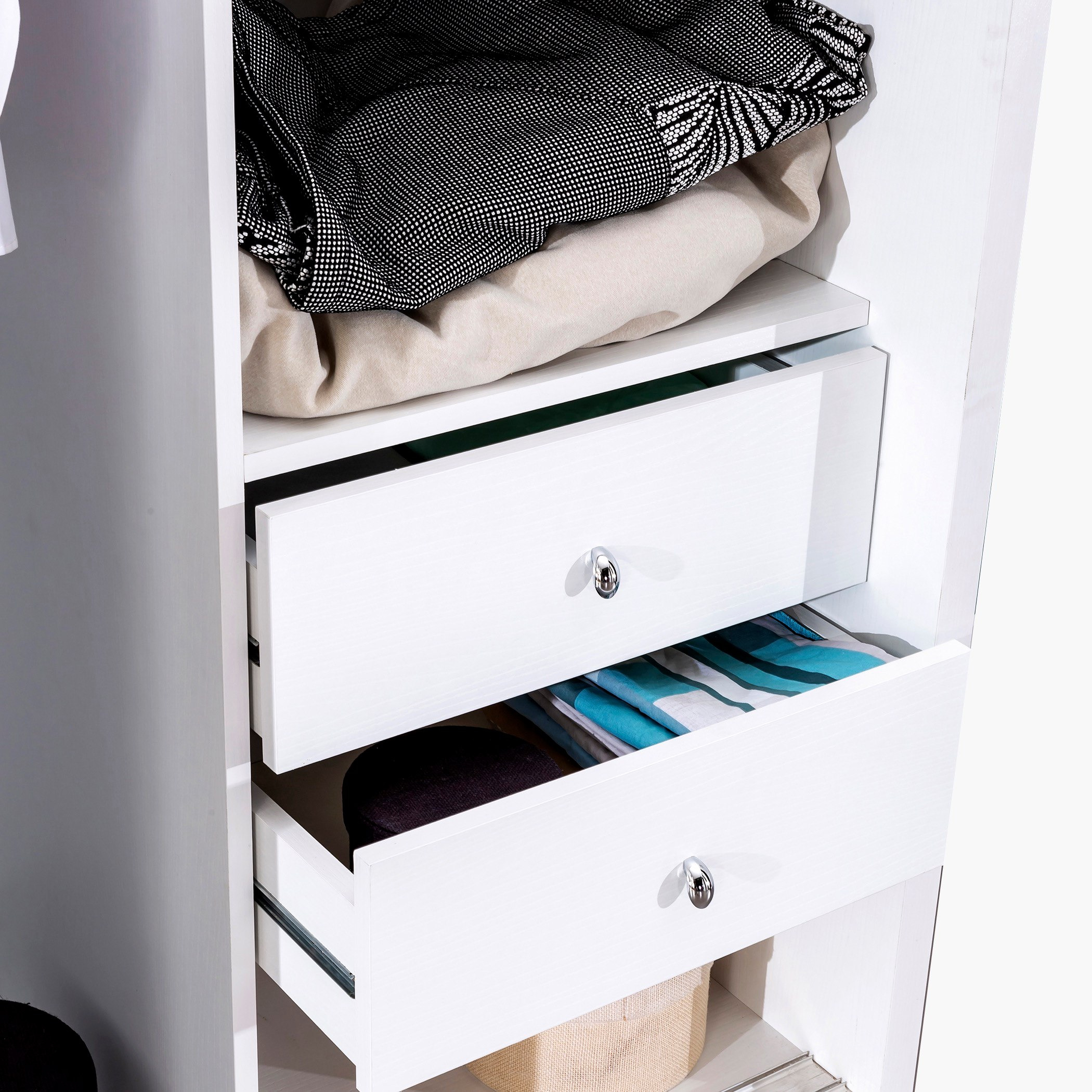 خزانة ملابس كبيرة بباب انزلاقي ومرآة من هالمستاد-hbxfurniture-wardrobes-image-7