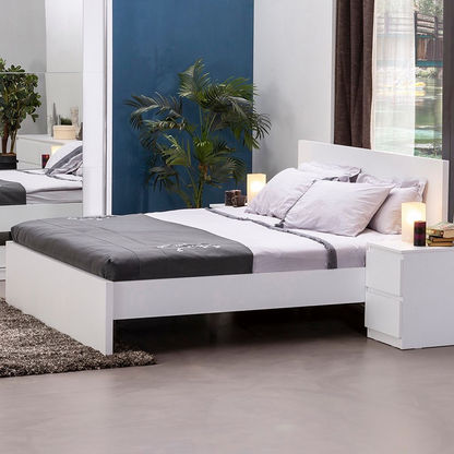 Halmstad King Bed - 180x200 cms