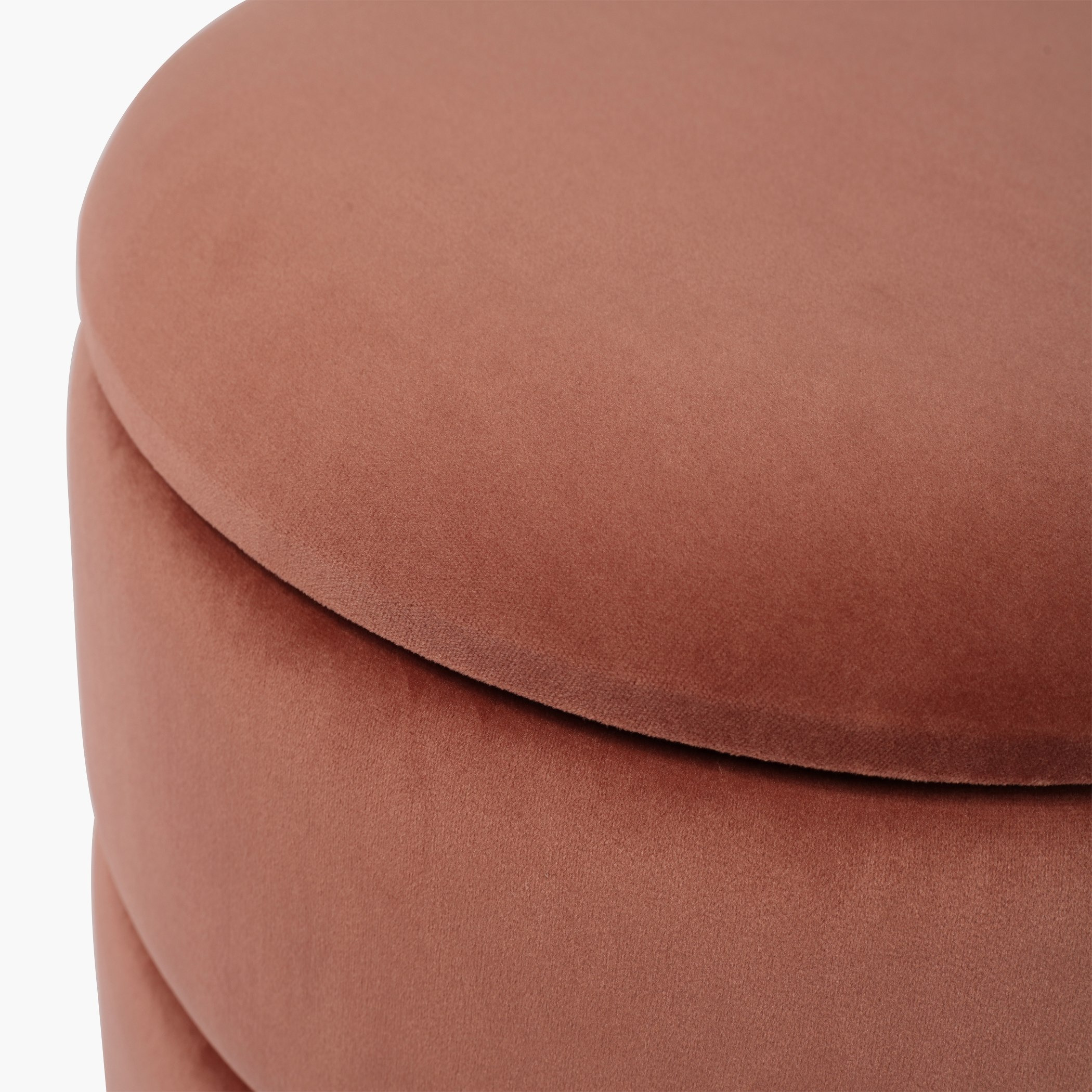 مقعد بوحدة تخزين من تورين-hbxlivingroom-sofasandarmchairs-ottomansandfootstools-image-5