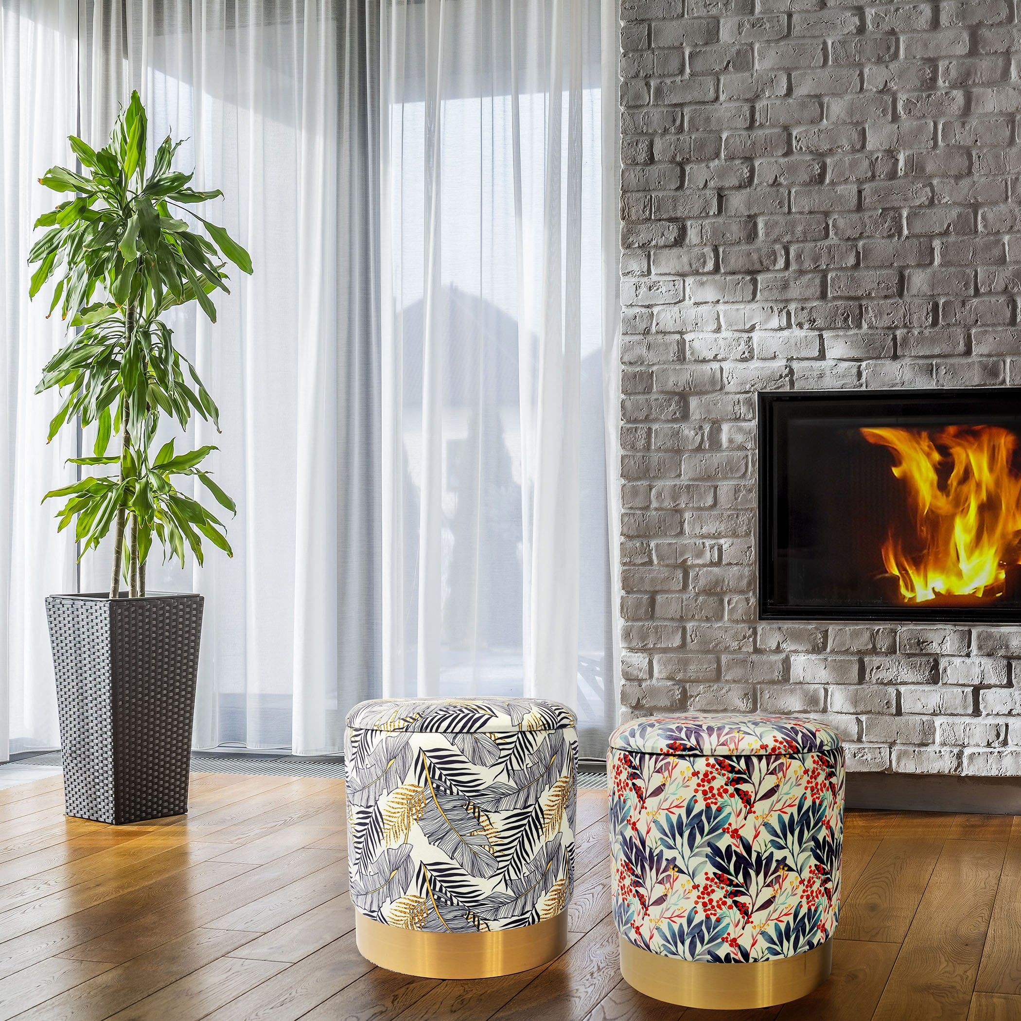 مسند قدم بوحدة تخزين من هانا-hbxlivingroom-sofasandarmchairs-ottomansandfootstools-image-6