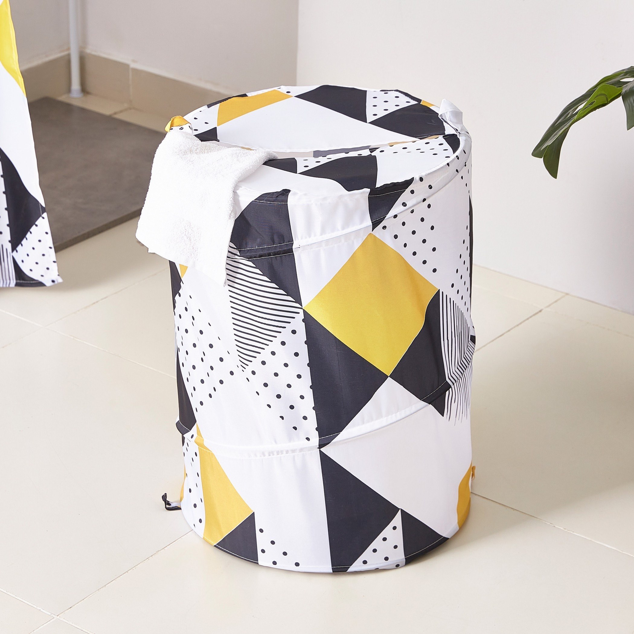 سلة غسيل هندسية-hbxbathroom-bathroomstorage-laundryhampers-image-2