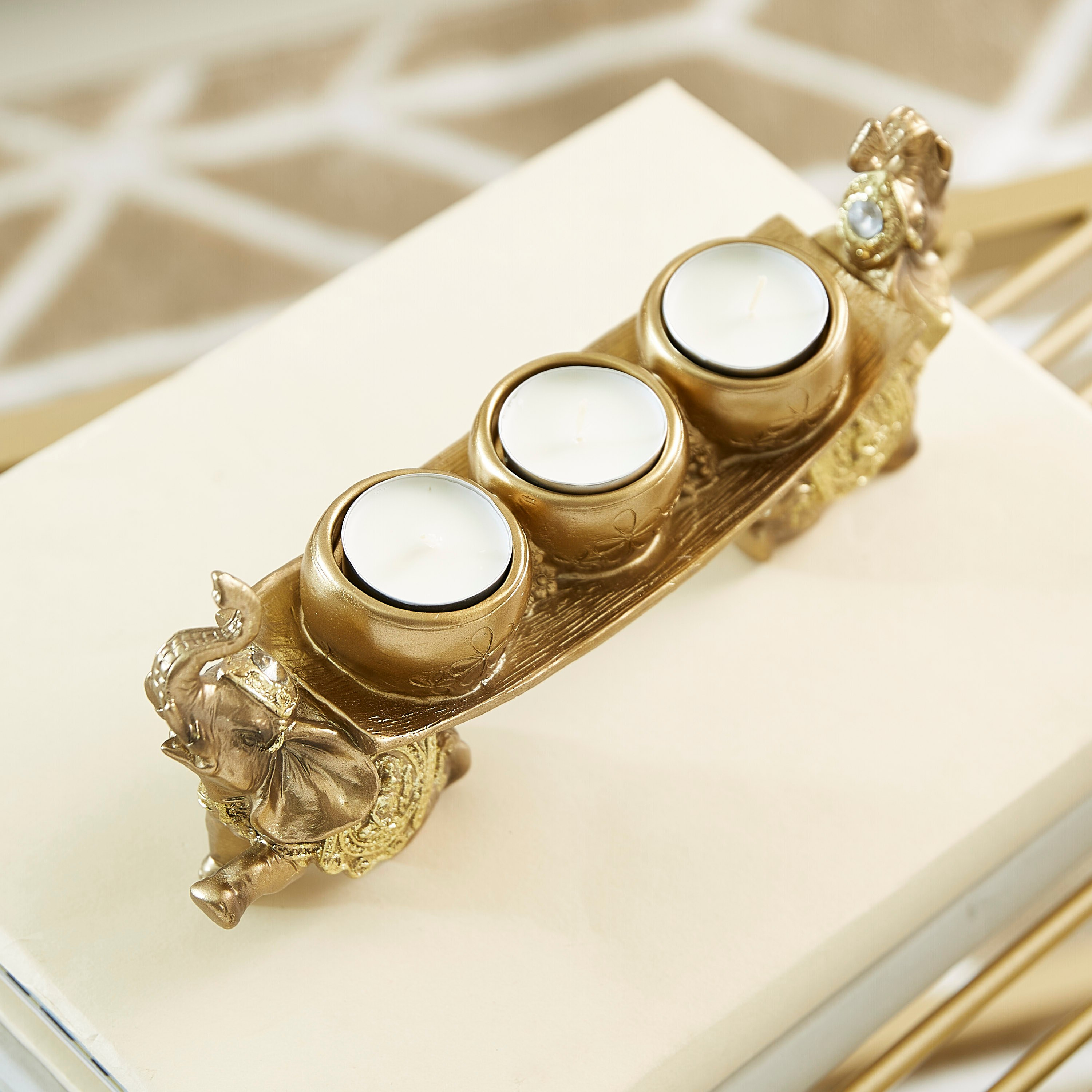 حامل شموع مع تمثال فيل من دايفين - 12 سم-hbxlivingroom-decorandaccessories-candleholders-image-3