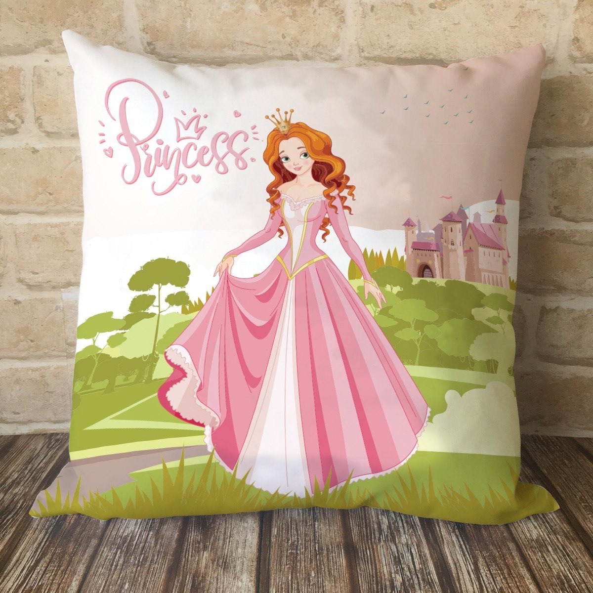 وسادة بطبعات أميرة رقميّة من جوي- 40x40 سم-hbxhomeware-hbxkidsandyouth-image-1