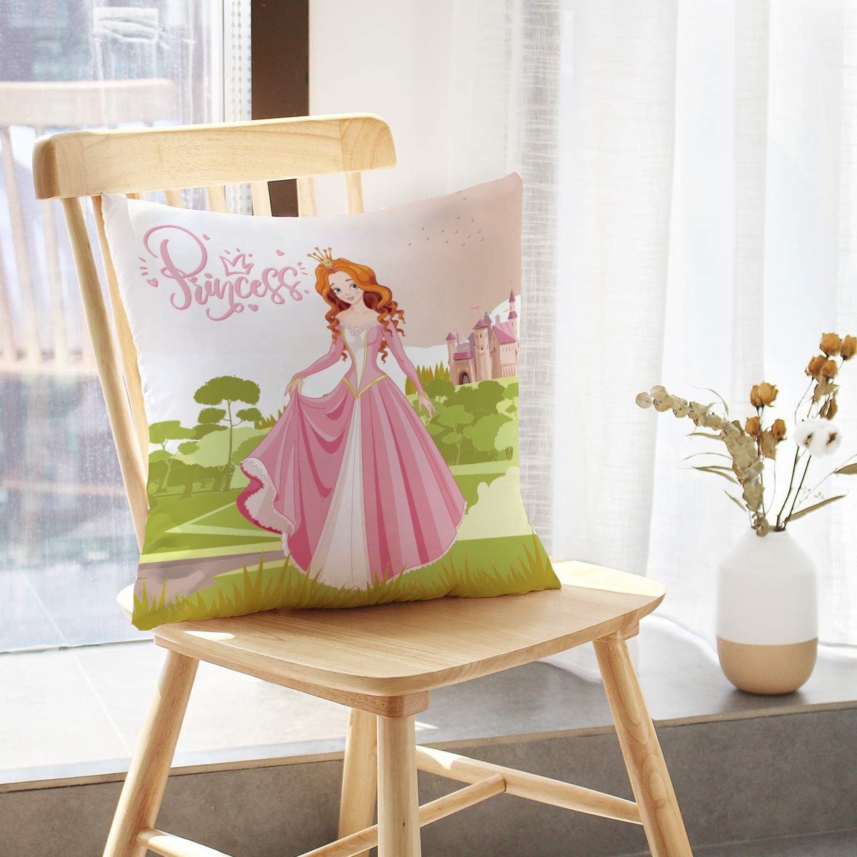 وسادة بطبعات أميرة رقميّة من جوي- 40x40 سم-hbxhomeware-hbxkidsandyouth-image-2