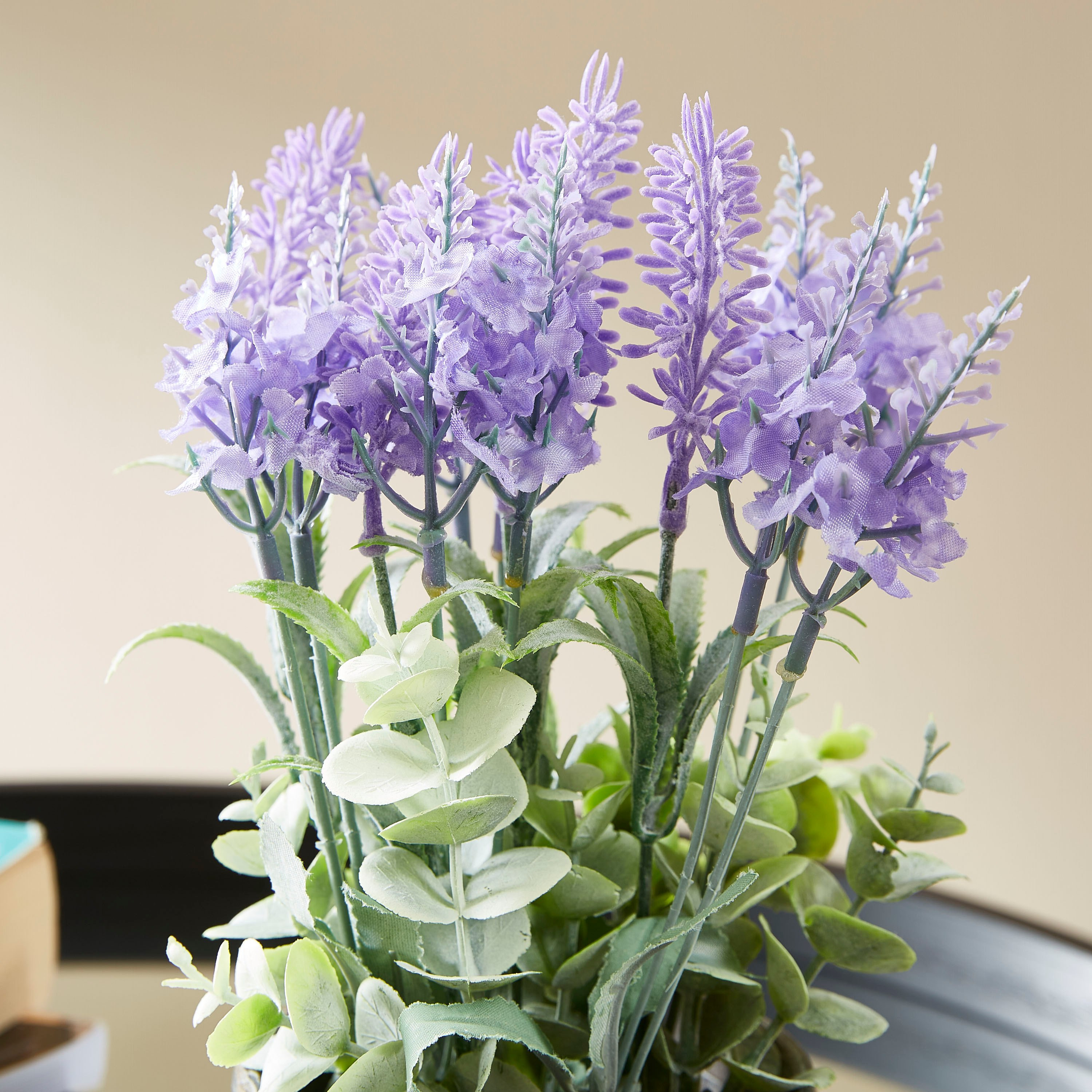 باقة زهور لافندر بوليستر من ليدا - 24 سم-hbxdecorandfurnishings-homeaccessories-artificialflowersandplants-image-2