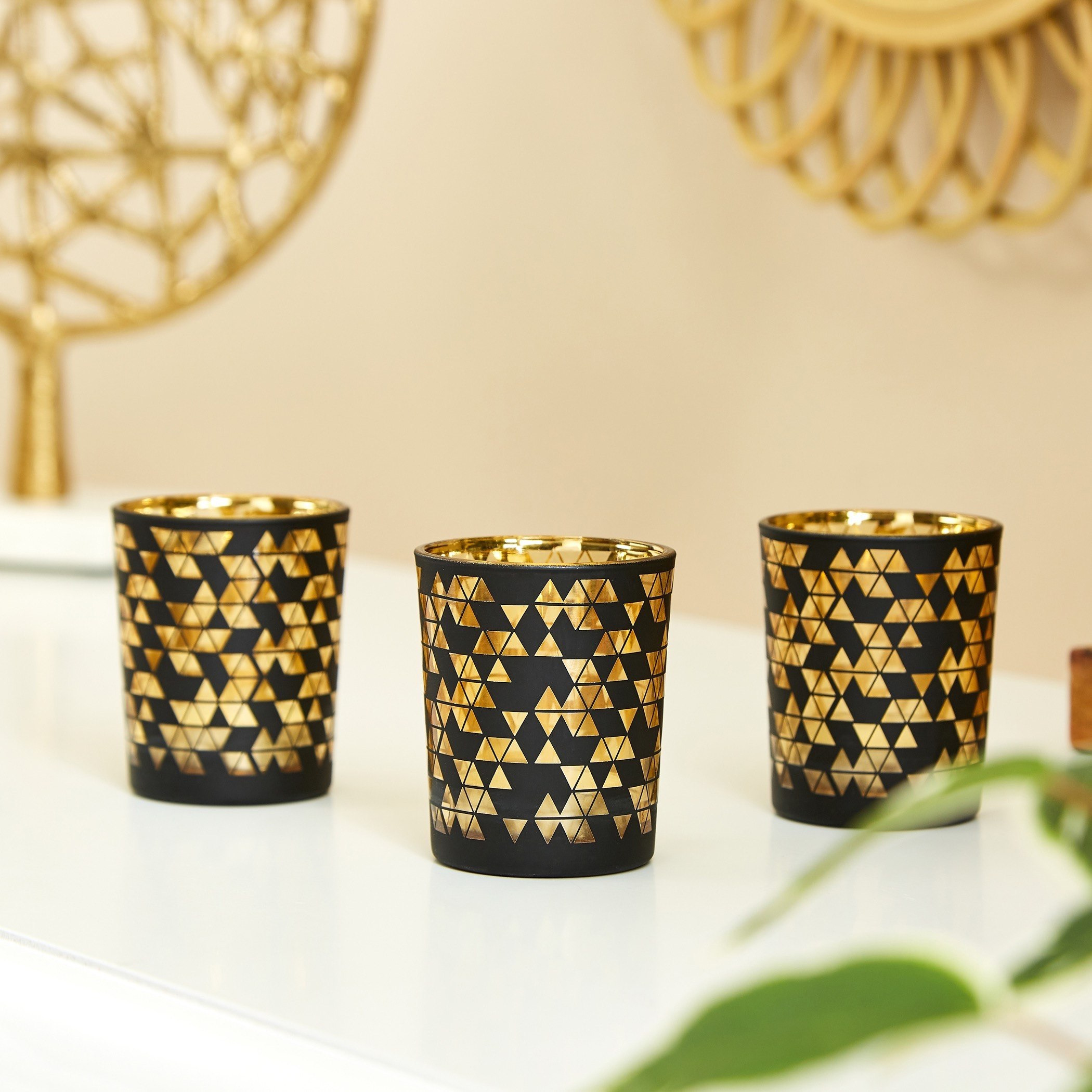 طقم حامل شموع صغيرة فوتيف زجاجي مثلث -3 قطع من مينيرفا-hbxlivingroom-decorandaccessories-candleholders-image-1