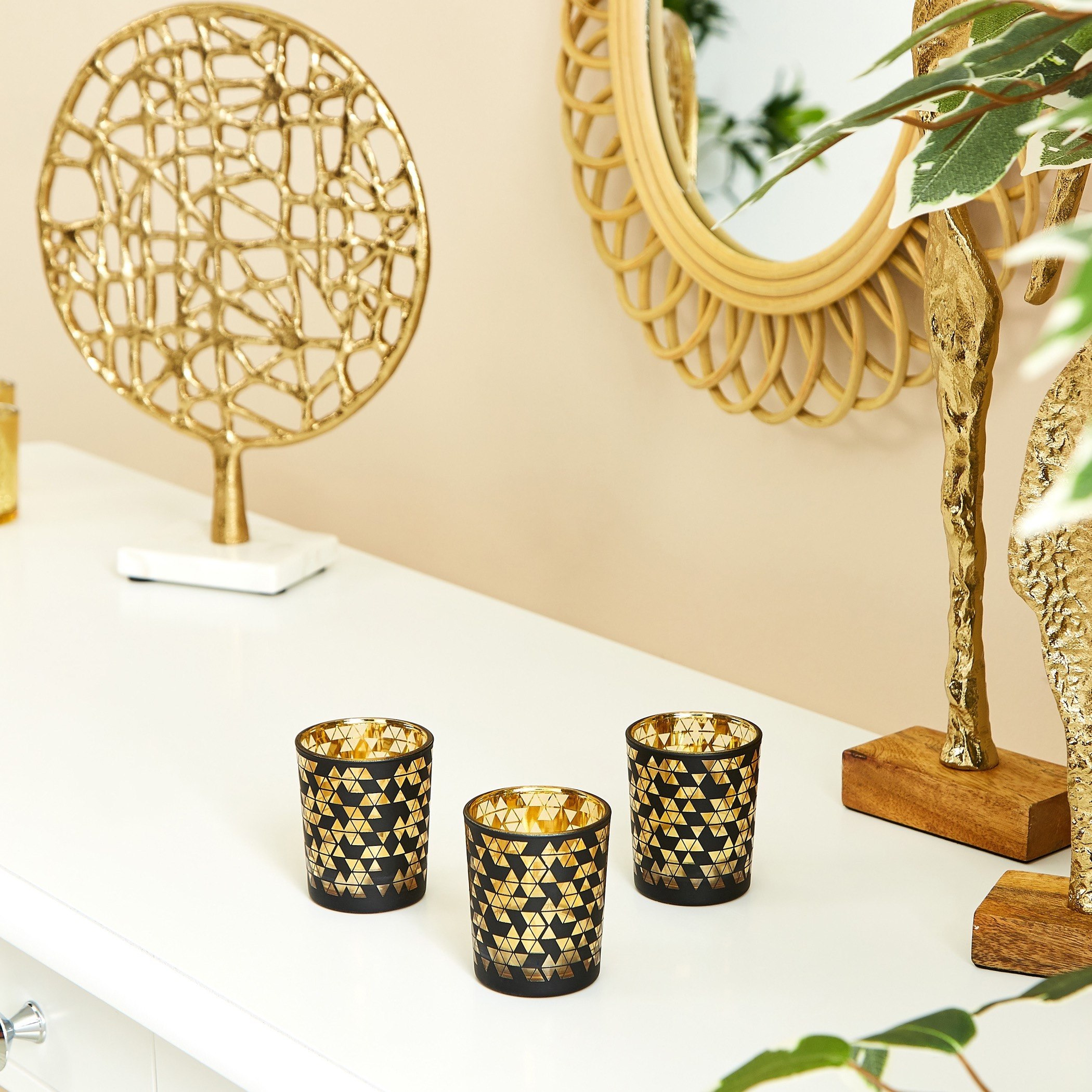 طقم حامل شموع صغيرة فوتيف زجاجي مثلث -3 قطع من مينيرفا-hbxlivingroom-decorandaccessories-candleholders-image-5
