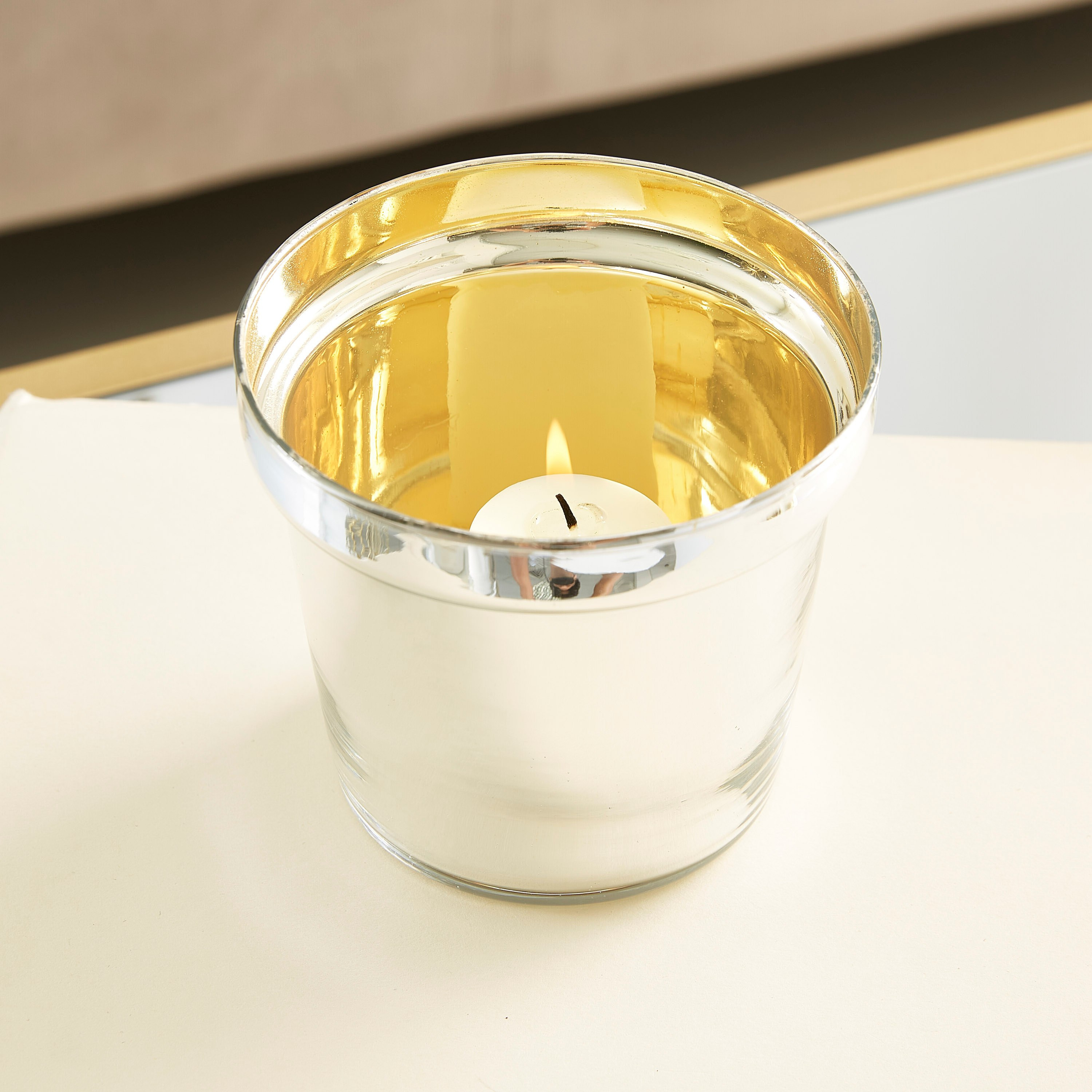 وعاء زجاج بطلاء لامع من هانا - 10 سم-hbxlivingroom-decorandaccessories-candleholders-image-2