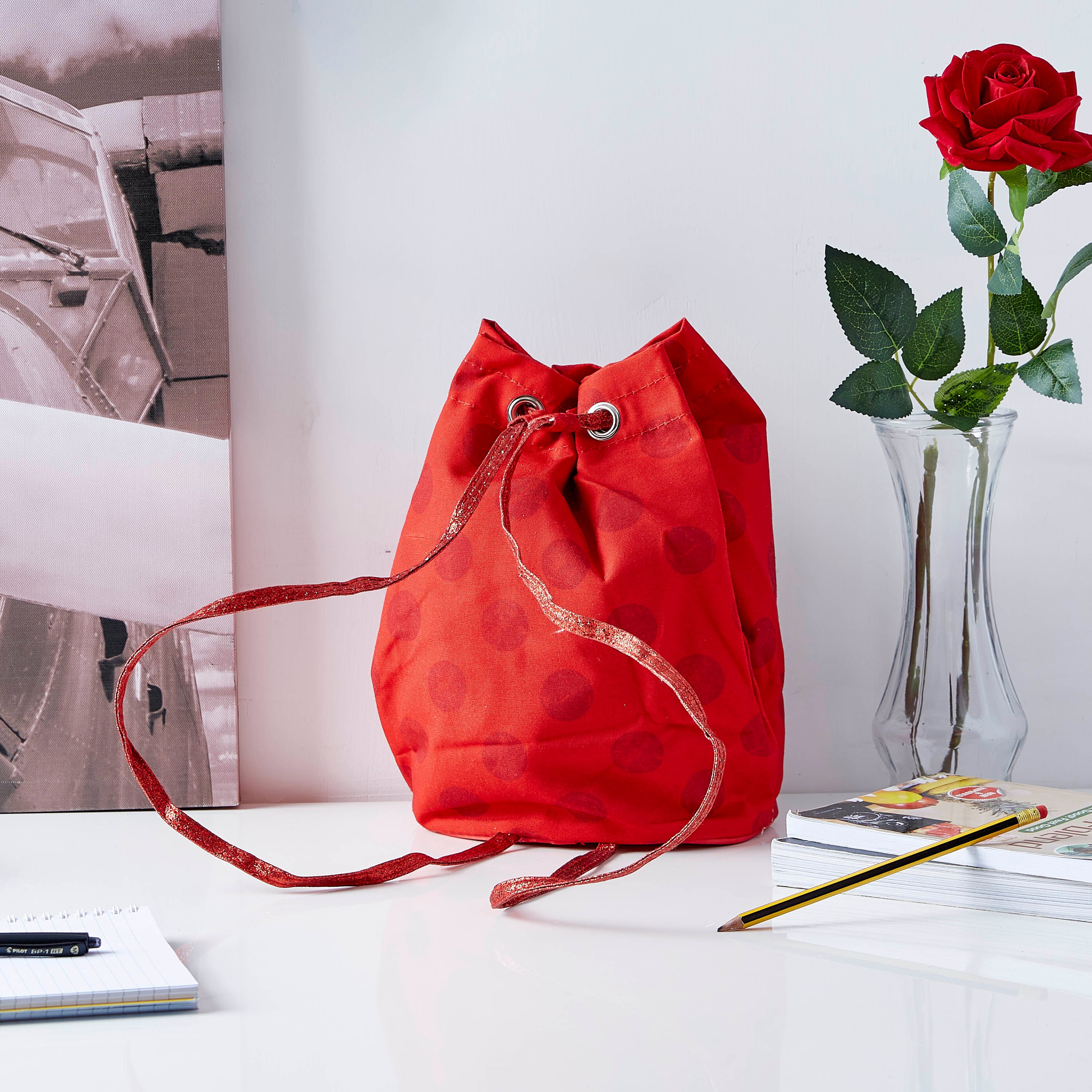 Minnie Drawstring Bag-hbxkidsandyouth-playroom-stationery-image-3