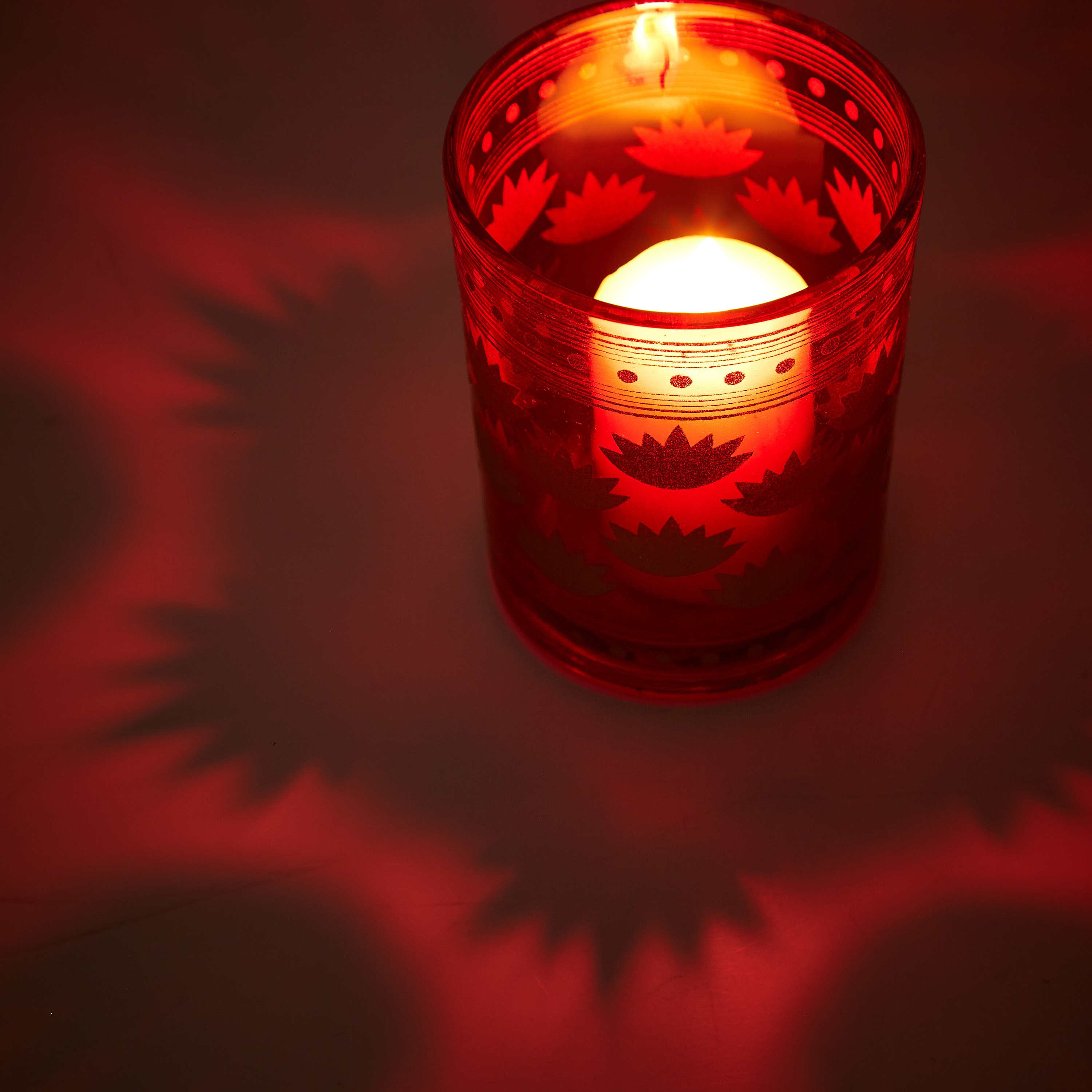 فوتيف زجاجي بملصق زهرة اللوتس من ميرا-hbxlivingroom-decorandaccessories-candleholders-image-4