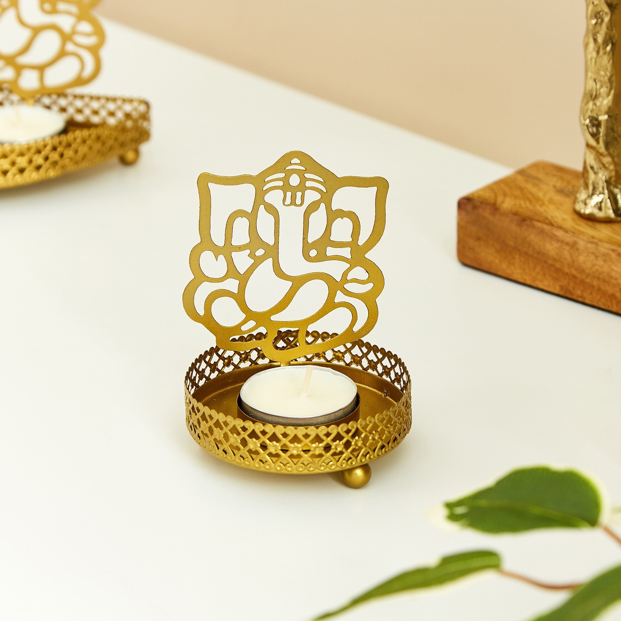 حامل شموع صغيرة غانيشا معدني من ميره-hbxlivingroom-decorandaccessories-candleholders-image-1