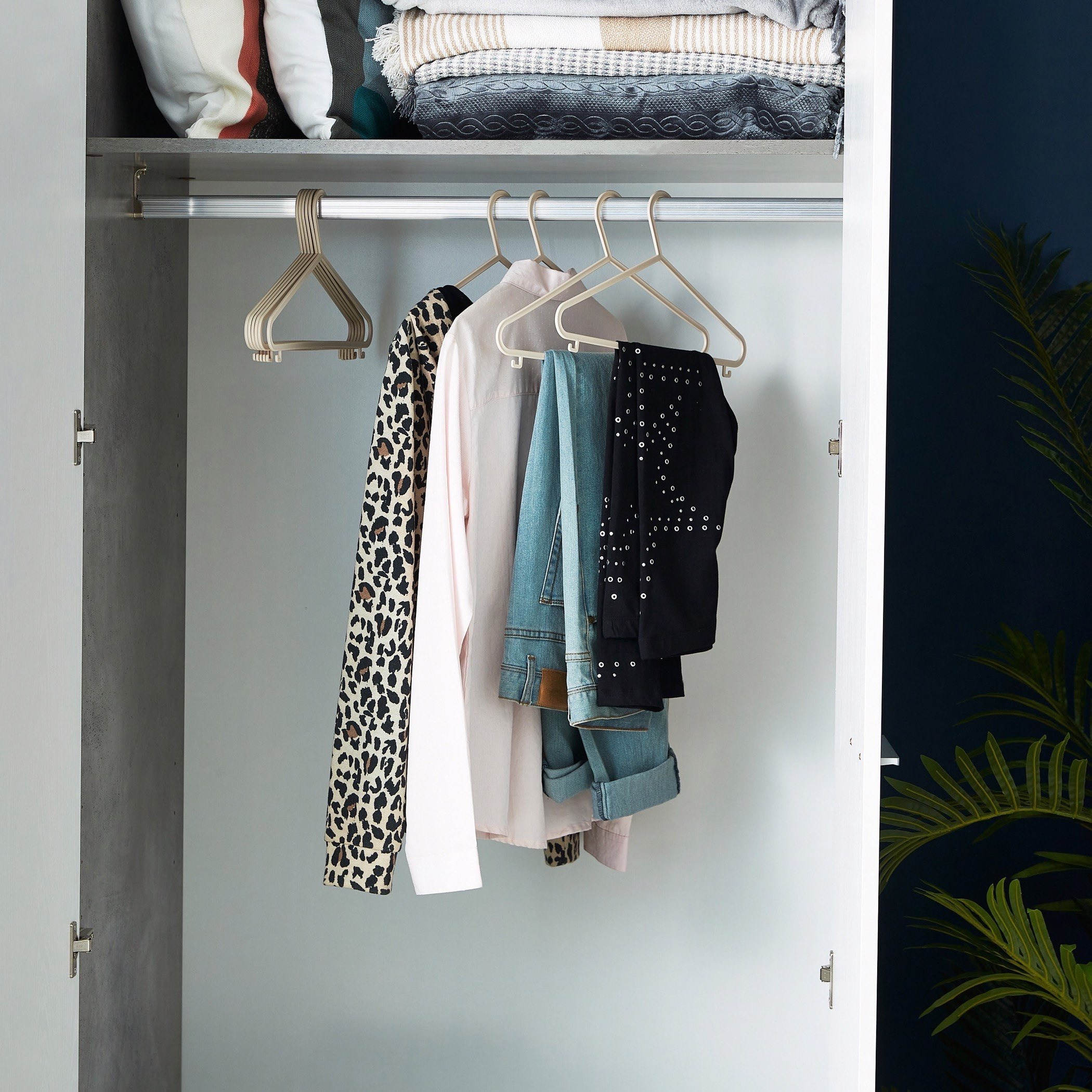 طقم علّاقات زارا من 10 قطع من سبيكترا-hbxhomeware-bathandlaundry-clothesdryingracks-image-3