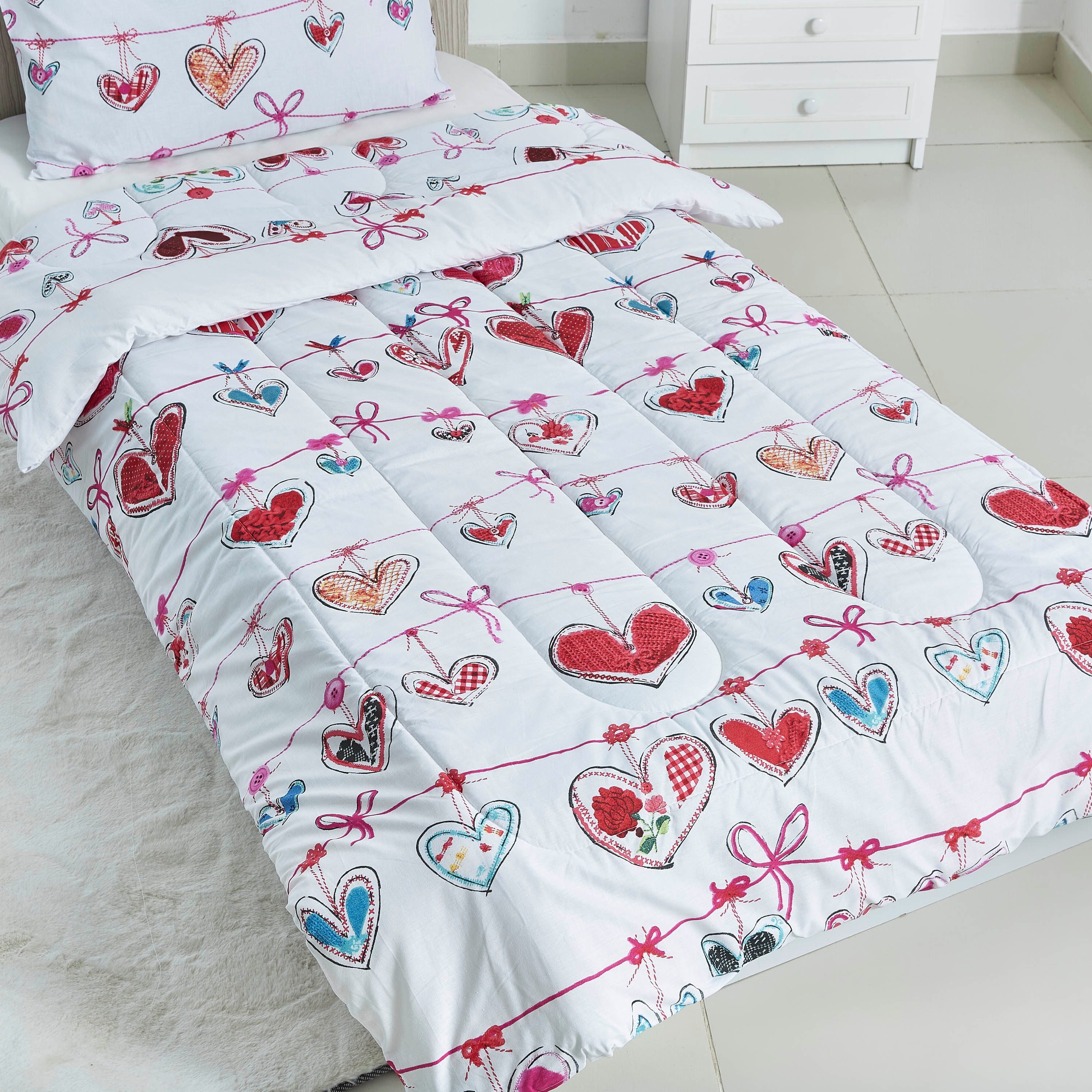 طقم لحاف فردي قطعتين من إلفيش جارلاند - 135x220 سم-hbxhomeware-hbxkidsandyouth-image-2