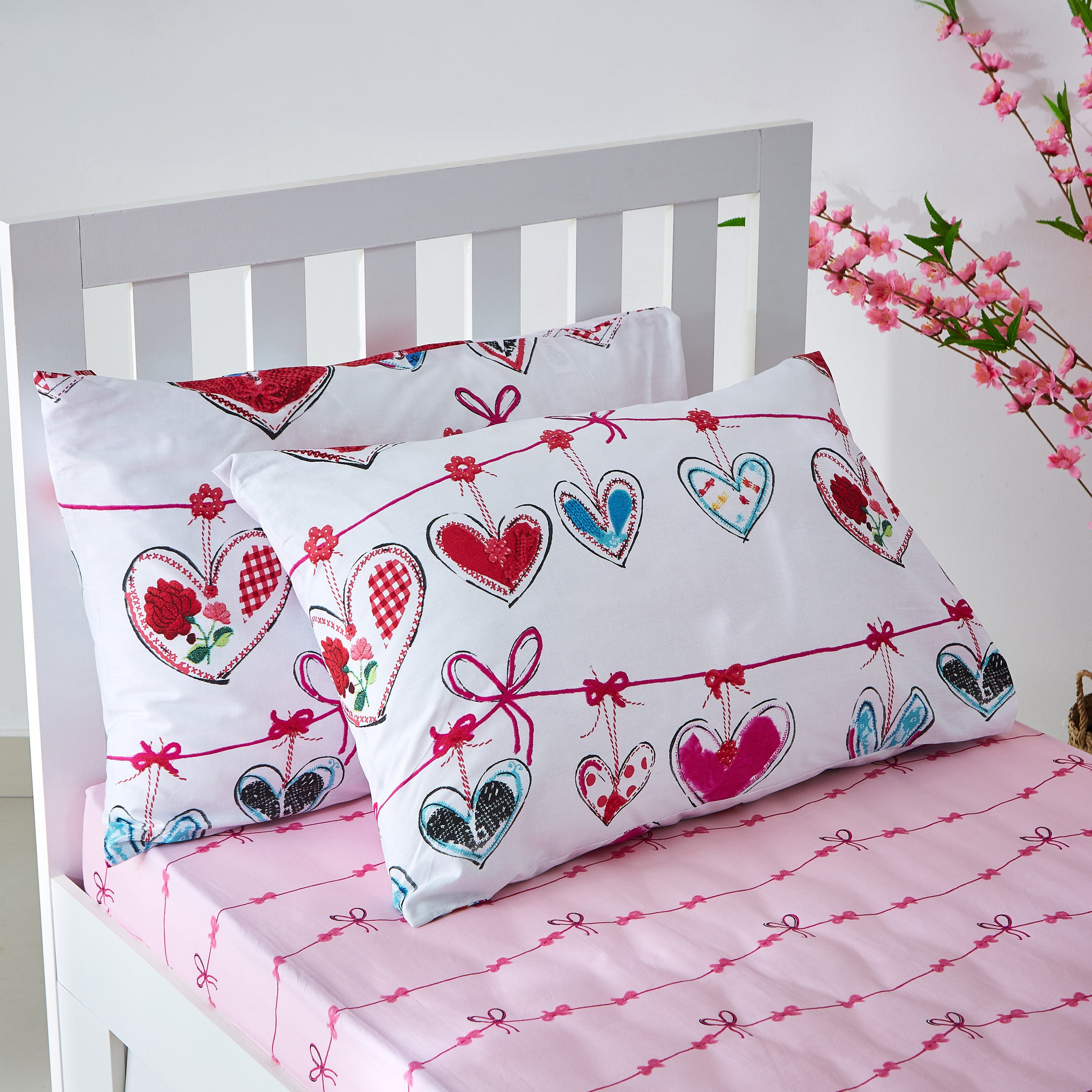 Elvish Garland 2-Piece Pillow Cover Set - 50x75 cm-hbxhomeware-hbxkidsandyouth-image-1