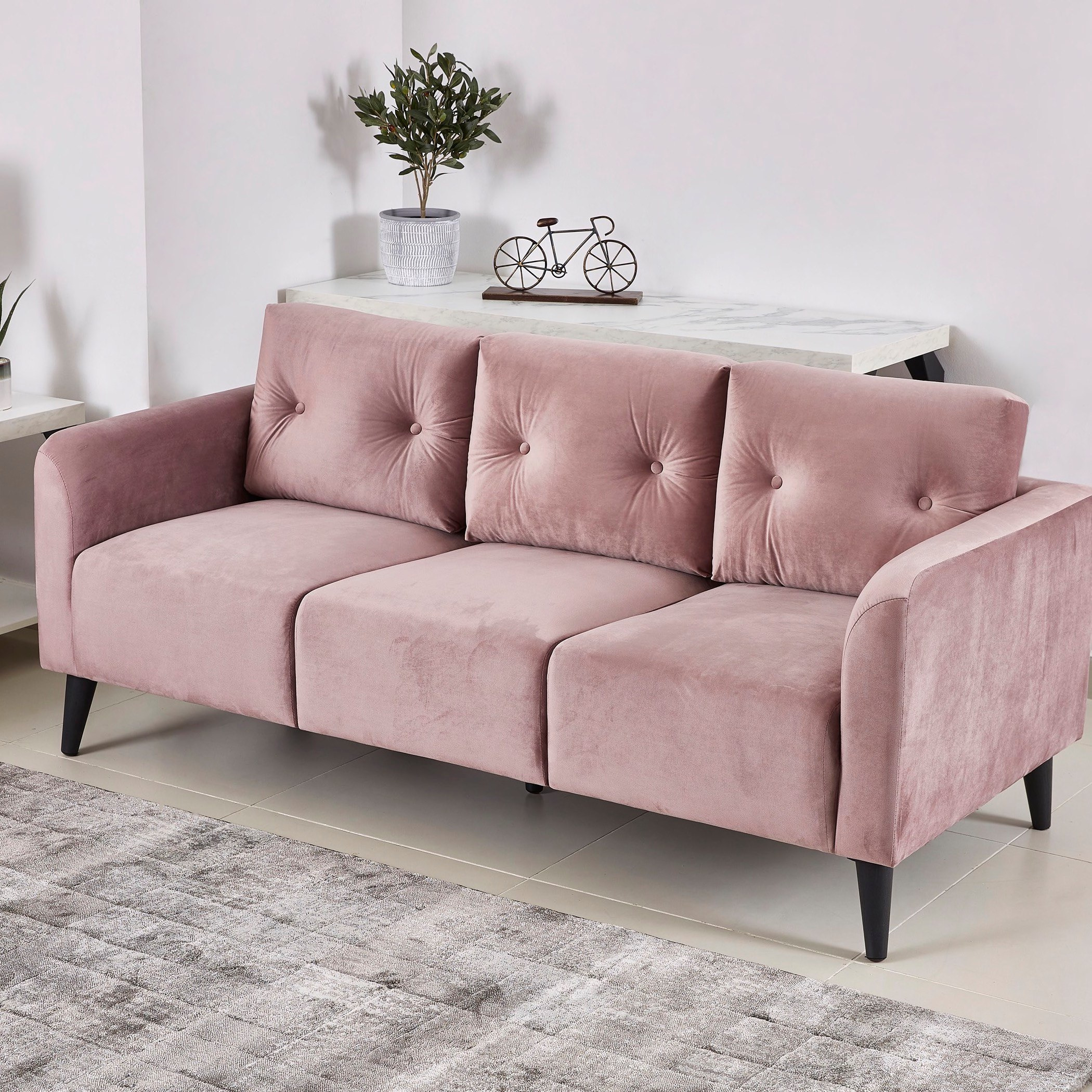 طقم كنب مخملي 3+2 مقاعد من ترافيس-hbxlivingroom-sofasandarmchairs-sofas-image-3
